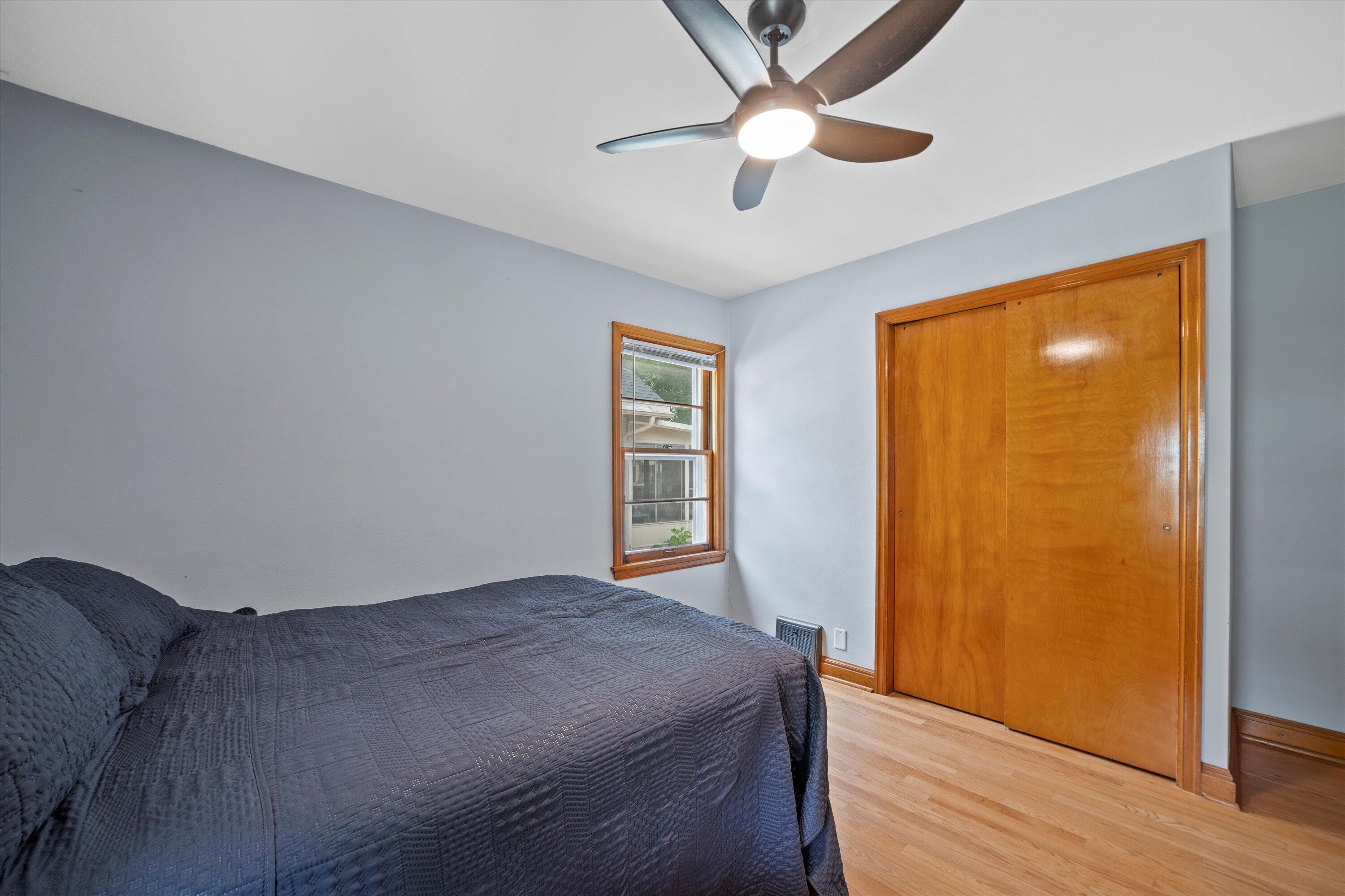 165 N 72nd St
