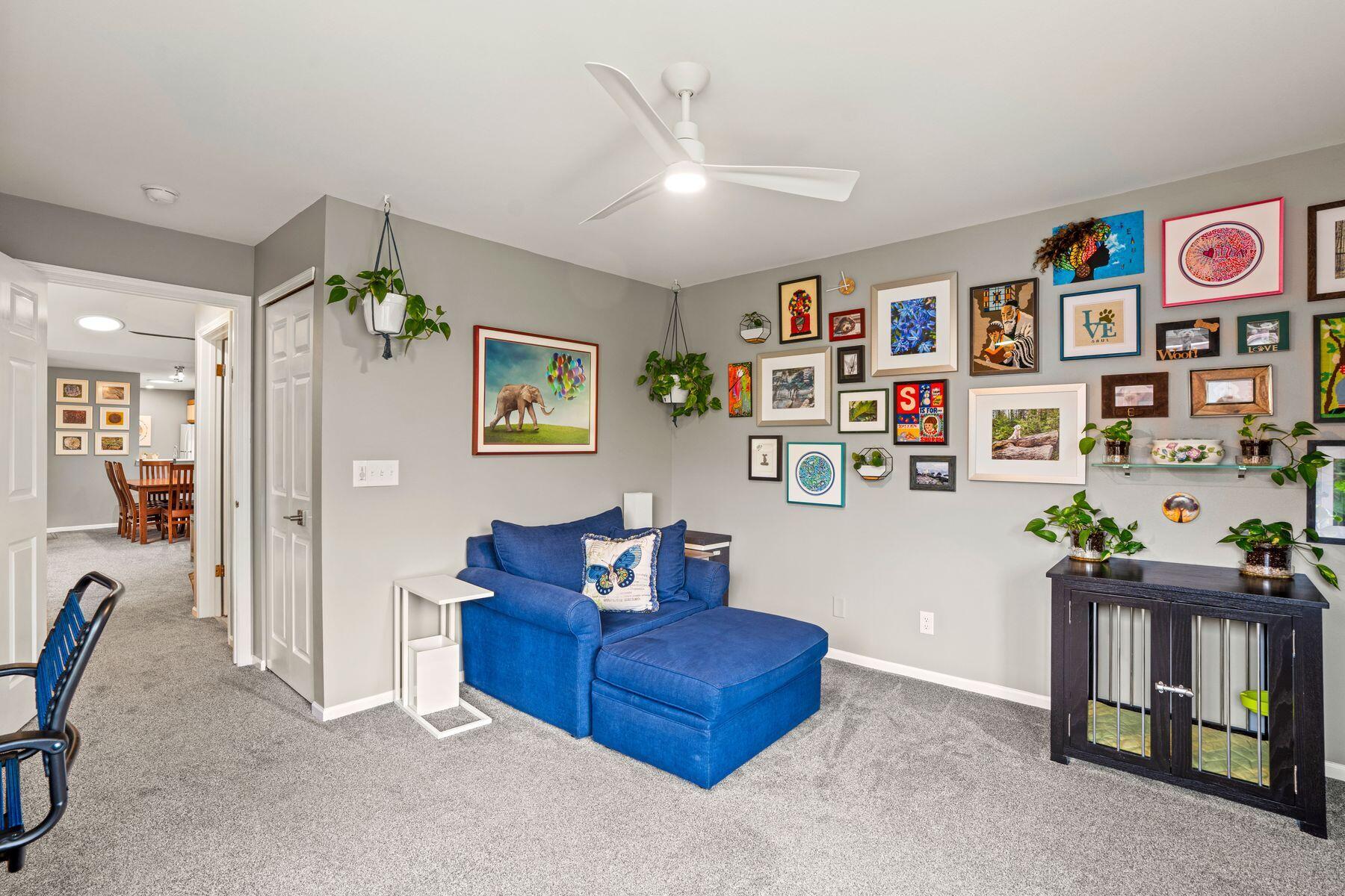 1600 W Green Tree Rd Unit: A 322