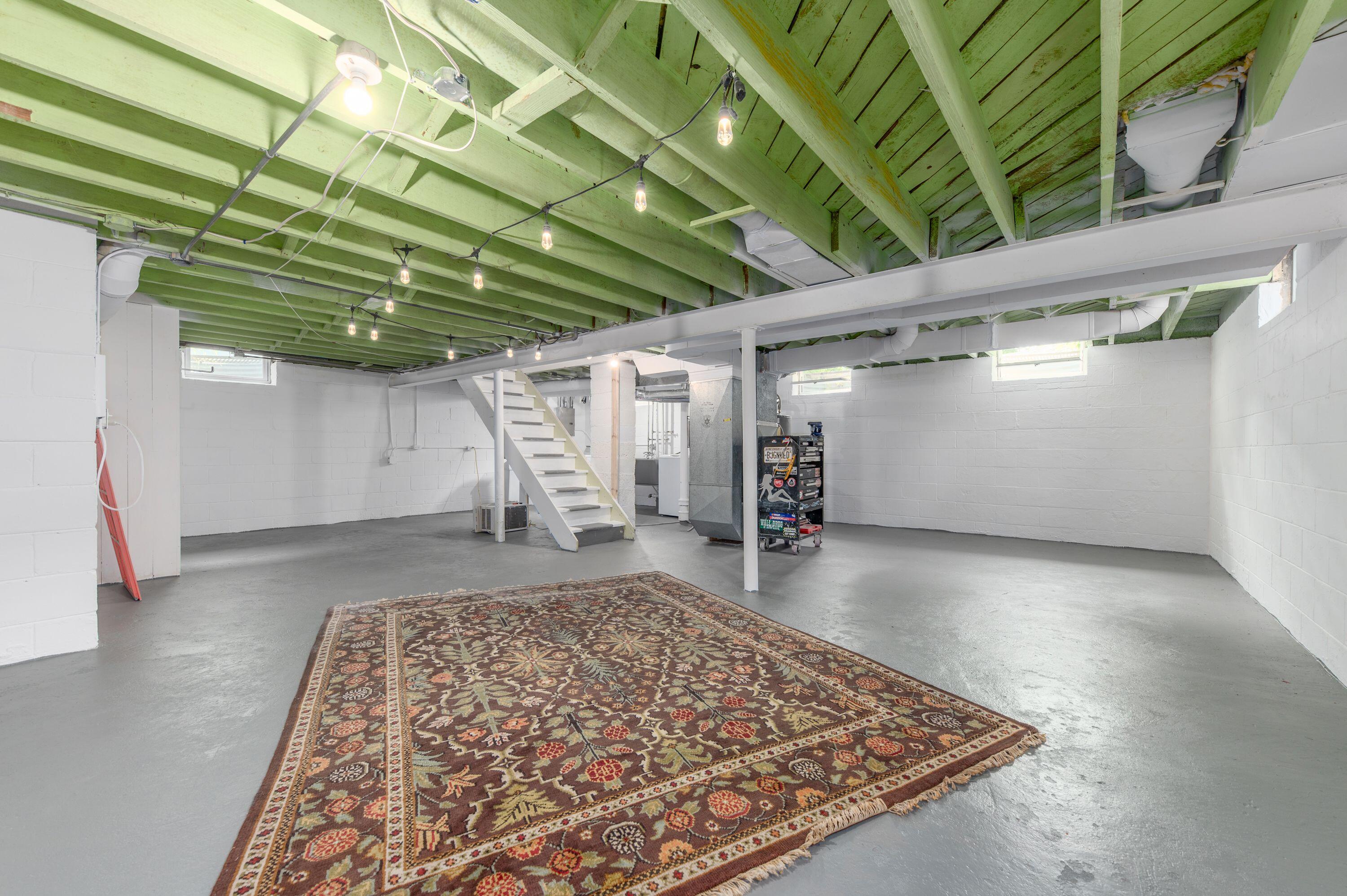 3117 N Knoll Blvd