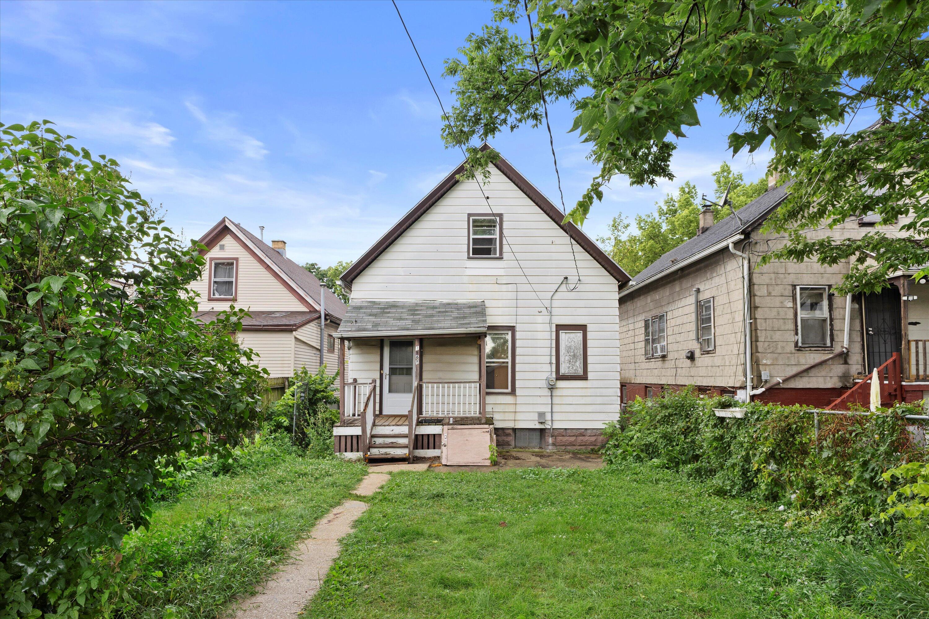 1968 S 12th St