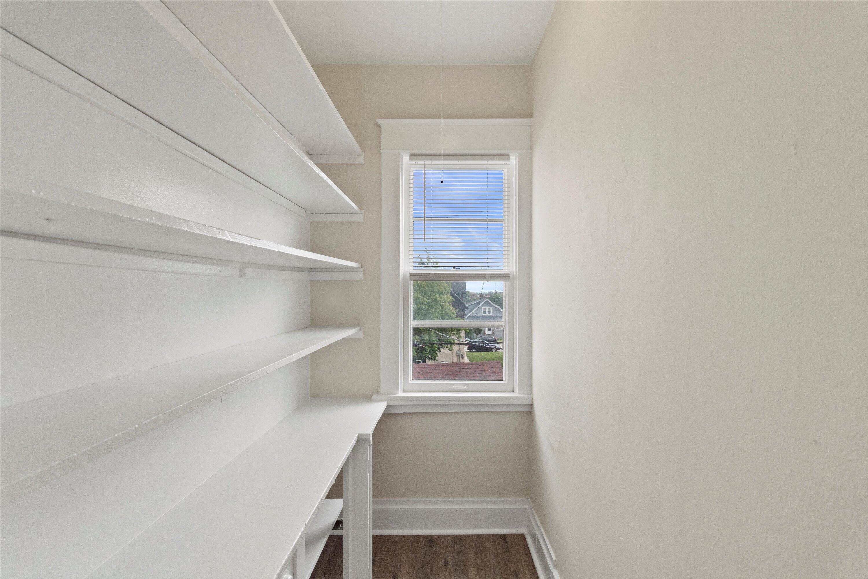 1816 S 57th St Unit: 1818