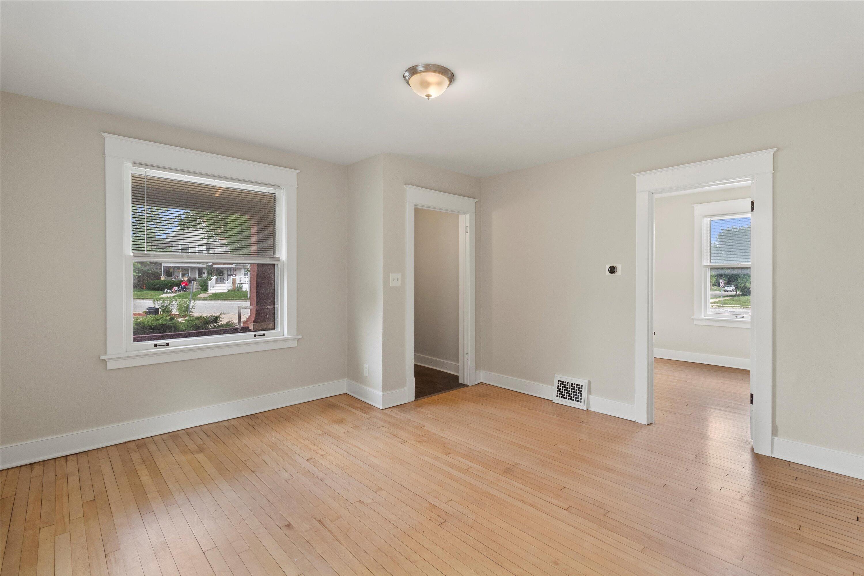 1816 S 57th St Unit: 1818