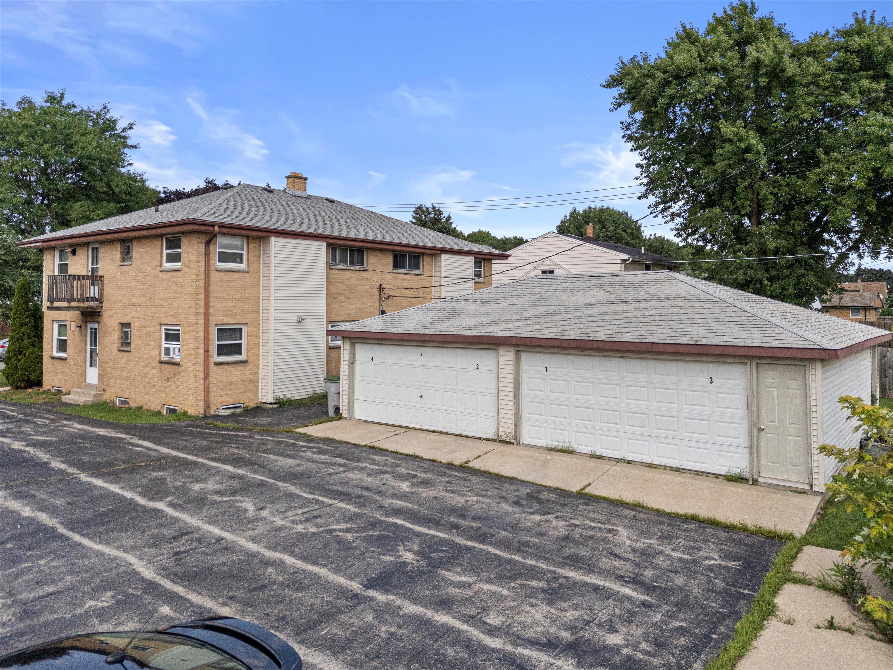 9101 W Morgan Ave