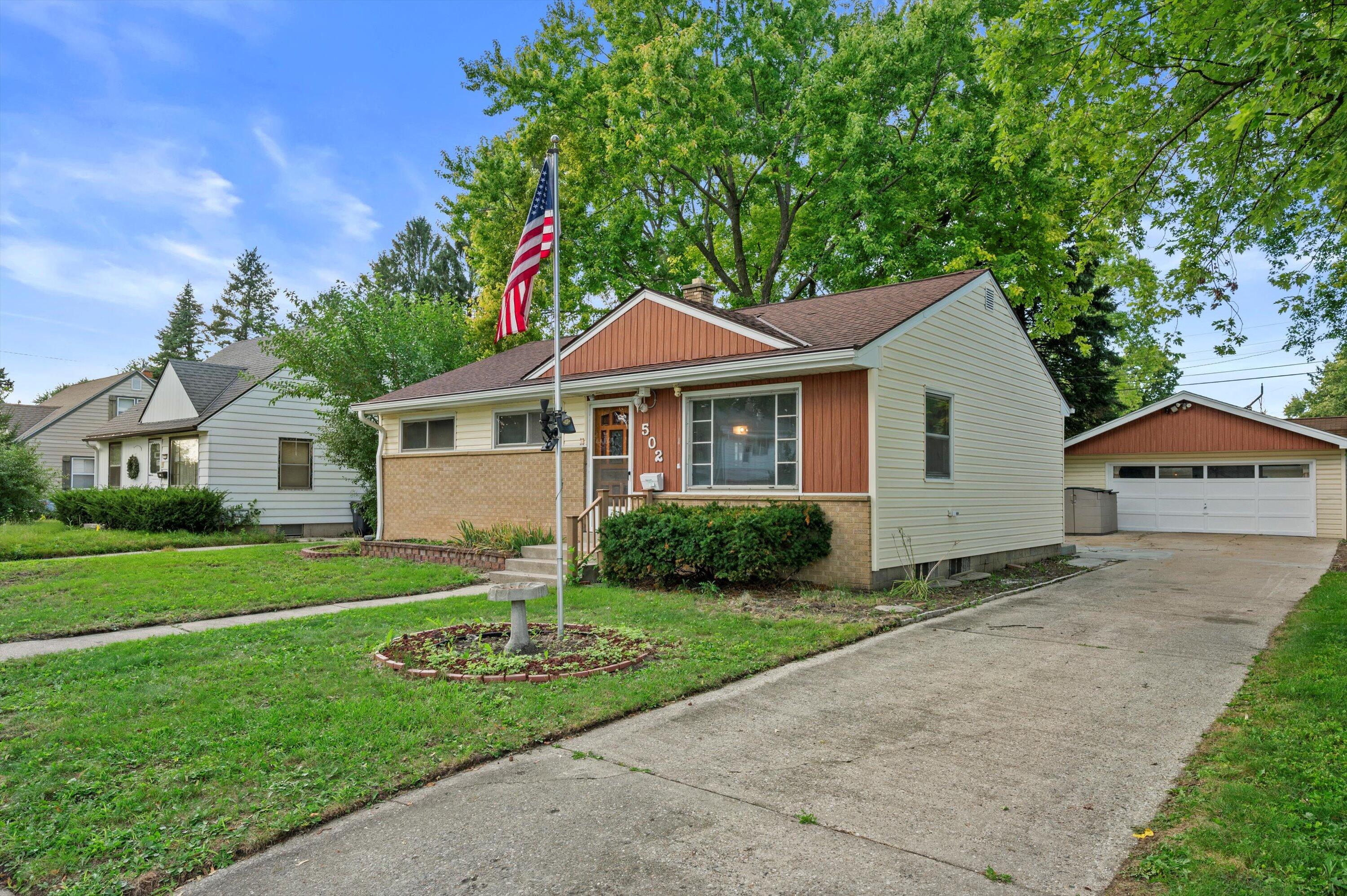 502 Gascoigne Dr