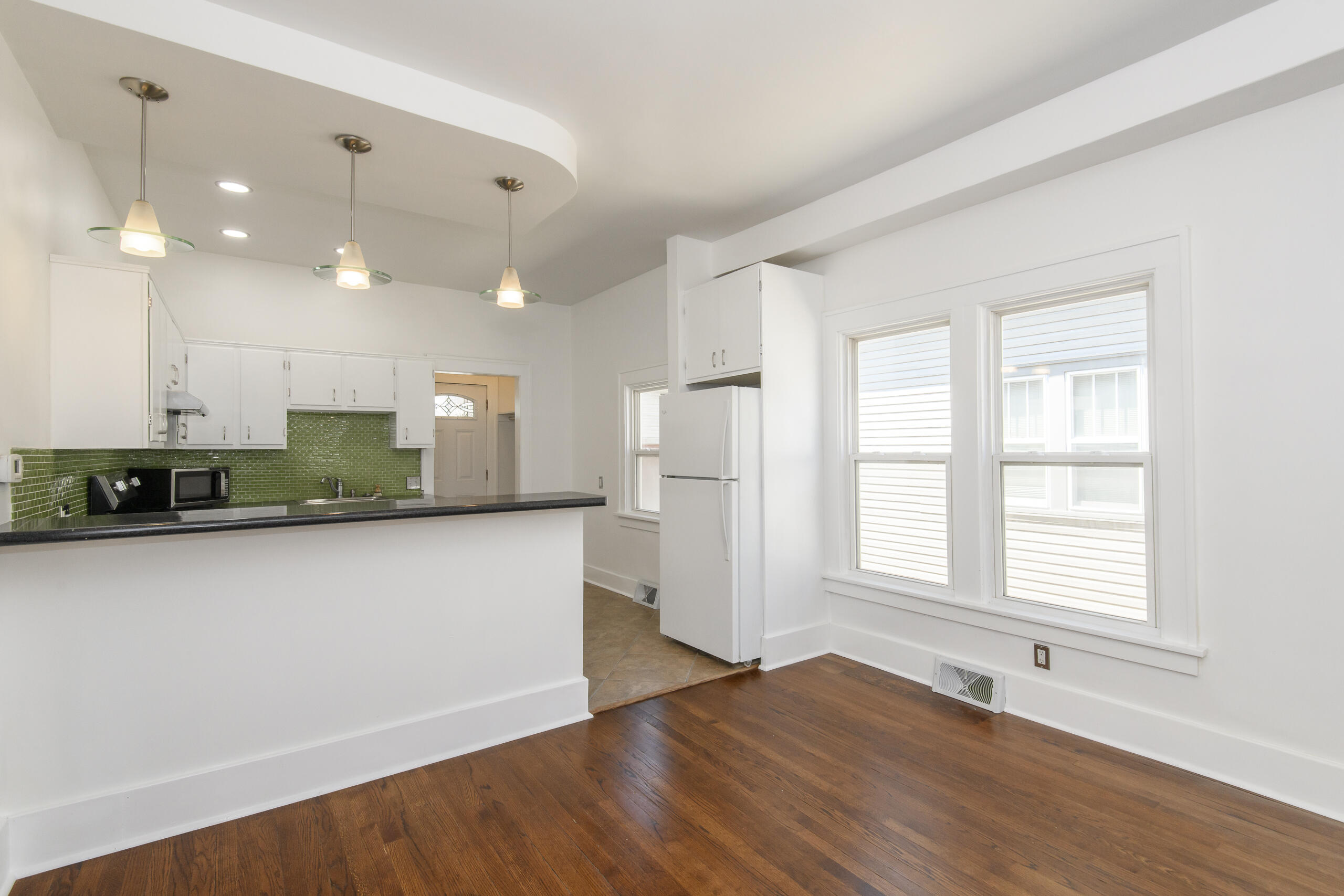 2108 Ashland Ave