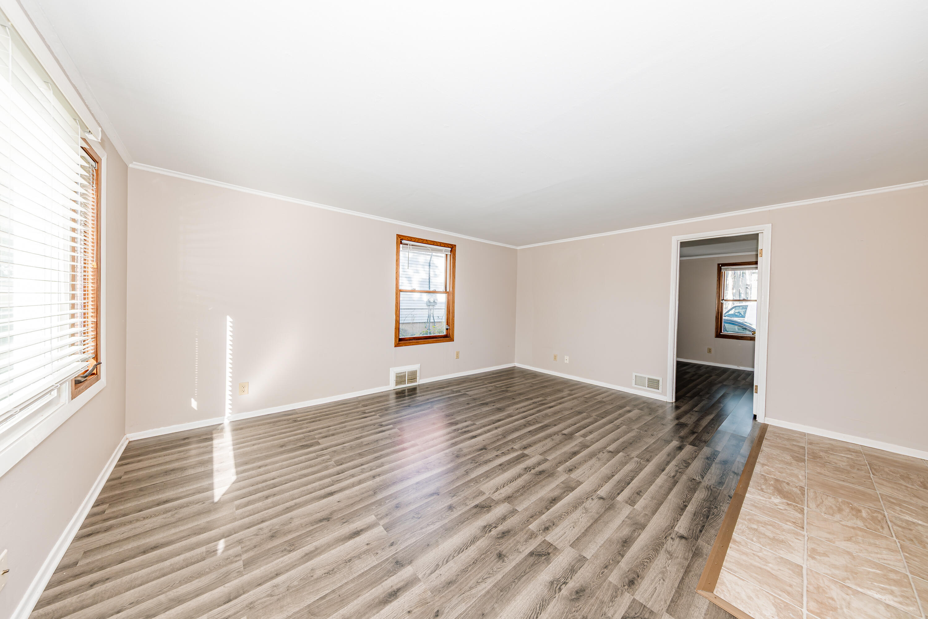 4508 W Crawford Ave Unit: 4510