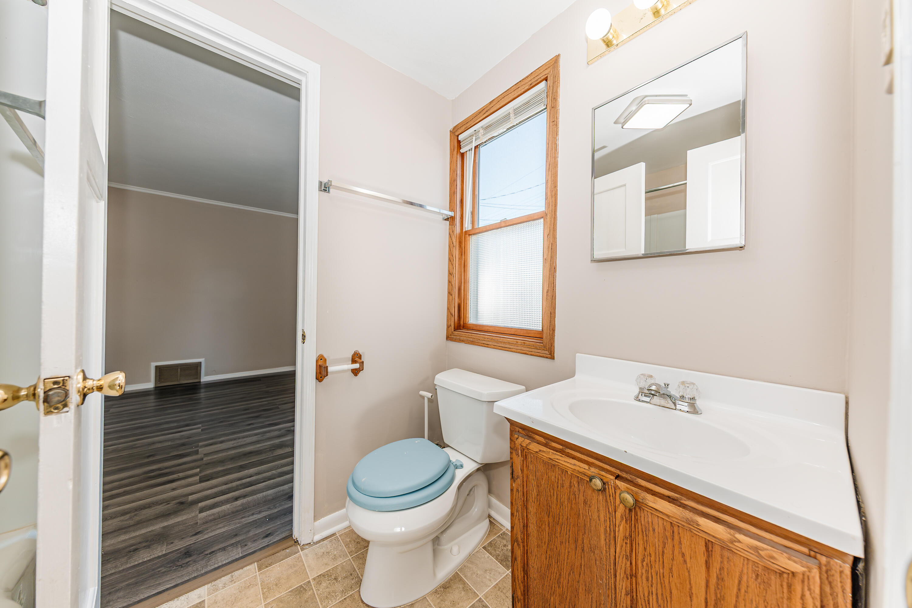 4508 W Crawford Ave Unit: 4510