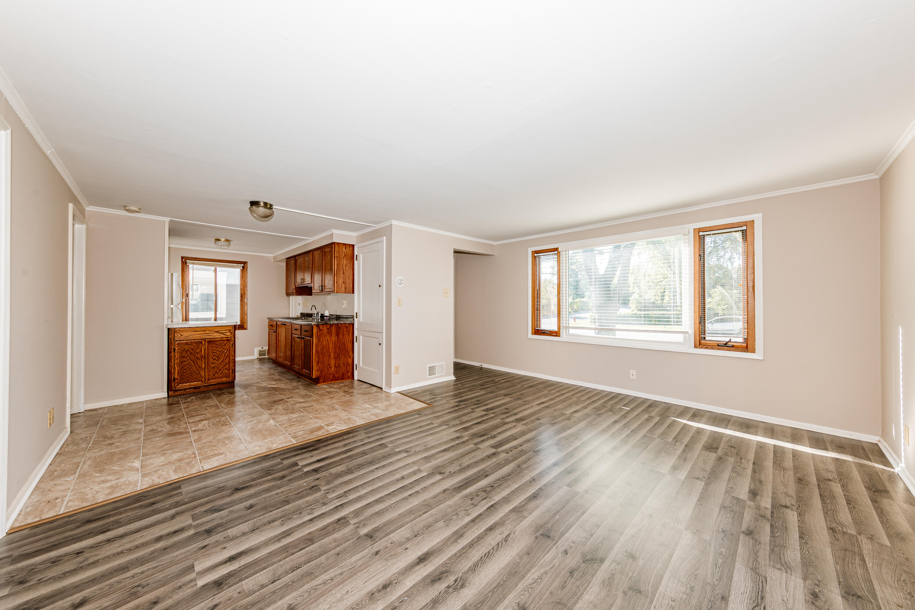4508 W Crawford Ave Unit: 4510