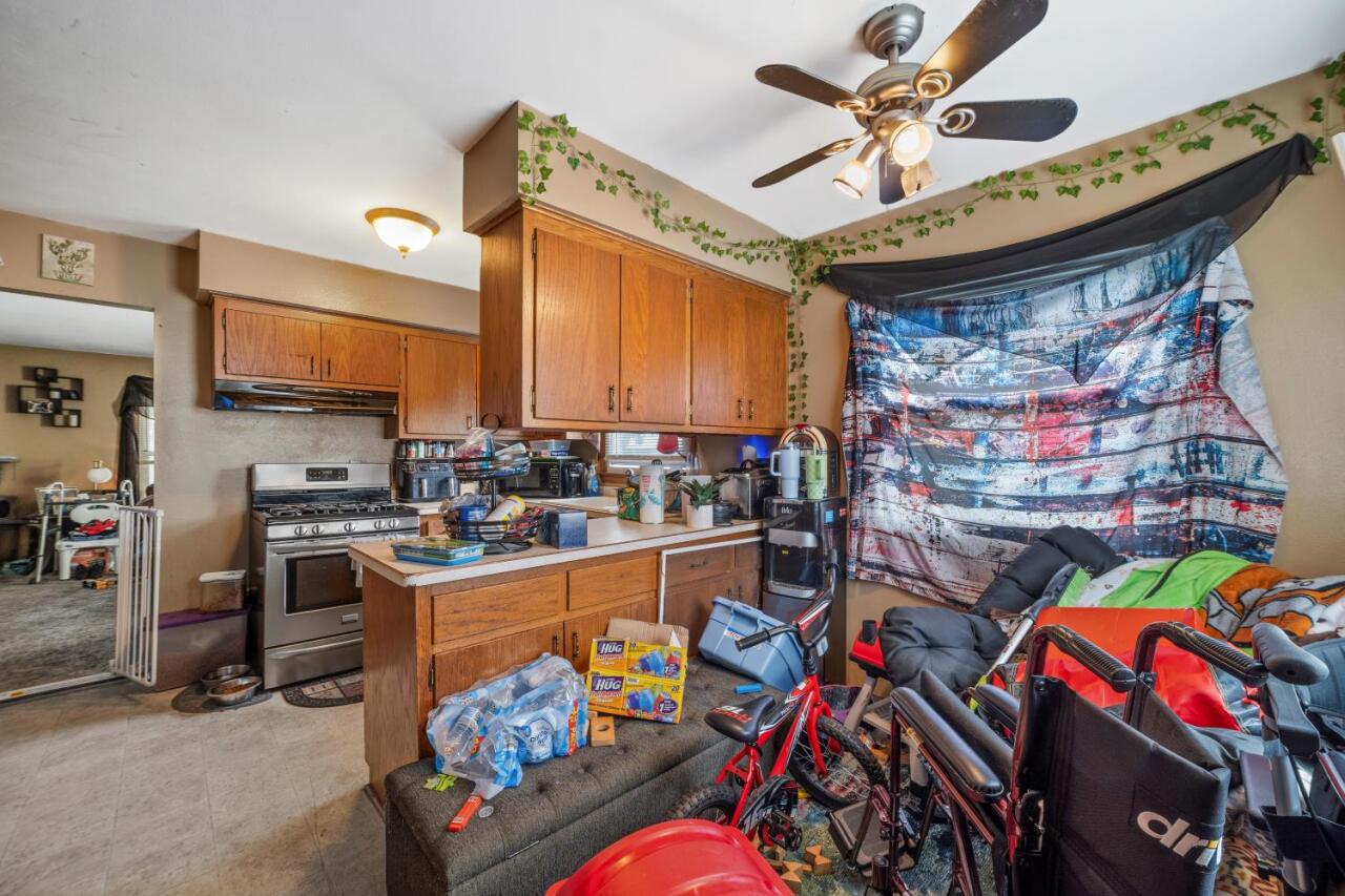 10939 W Langlade St Unit: 10941
