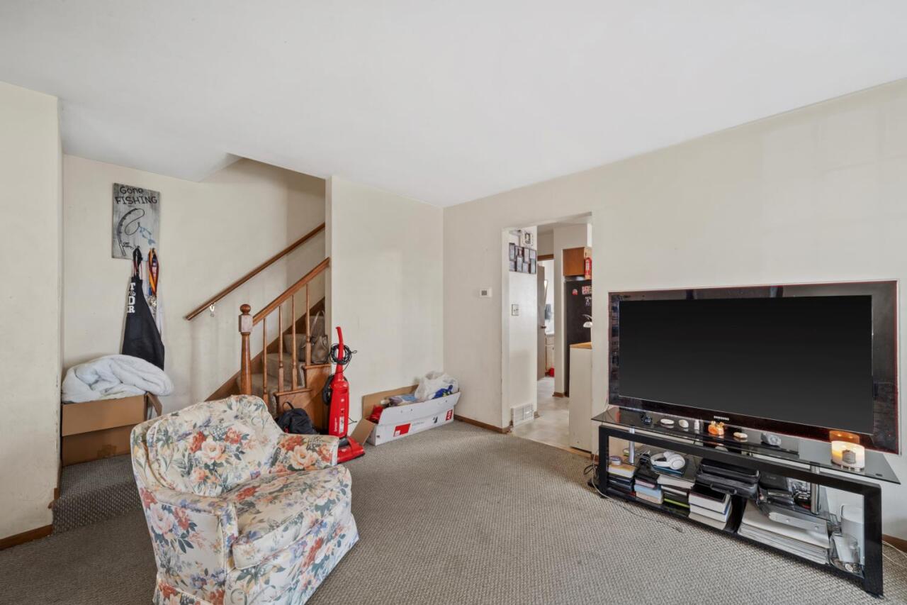 10939 W Langlade St Unit: 10941