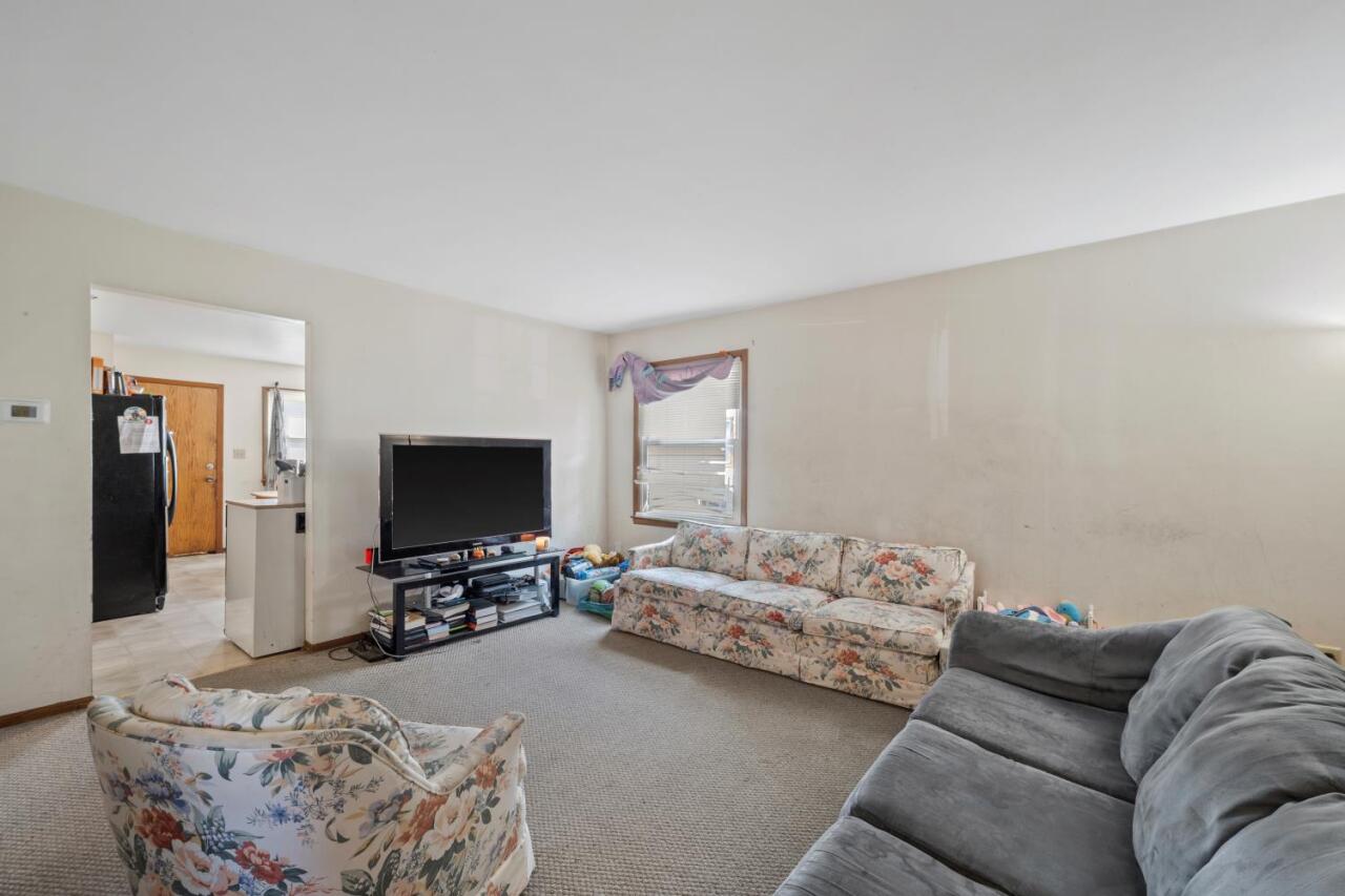 10939 W Langlade St Unit: 10941