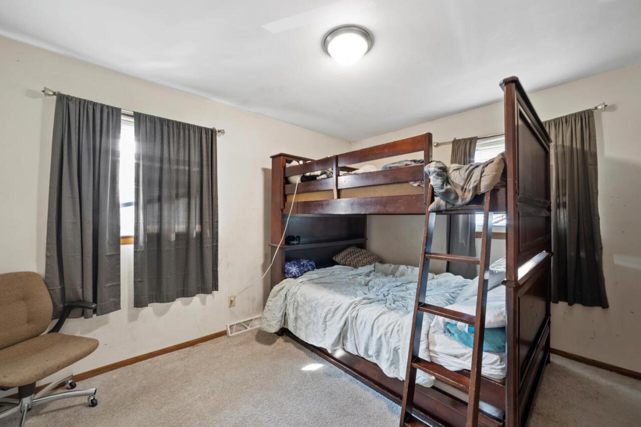 10939 W Langlade St Unit: 10941