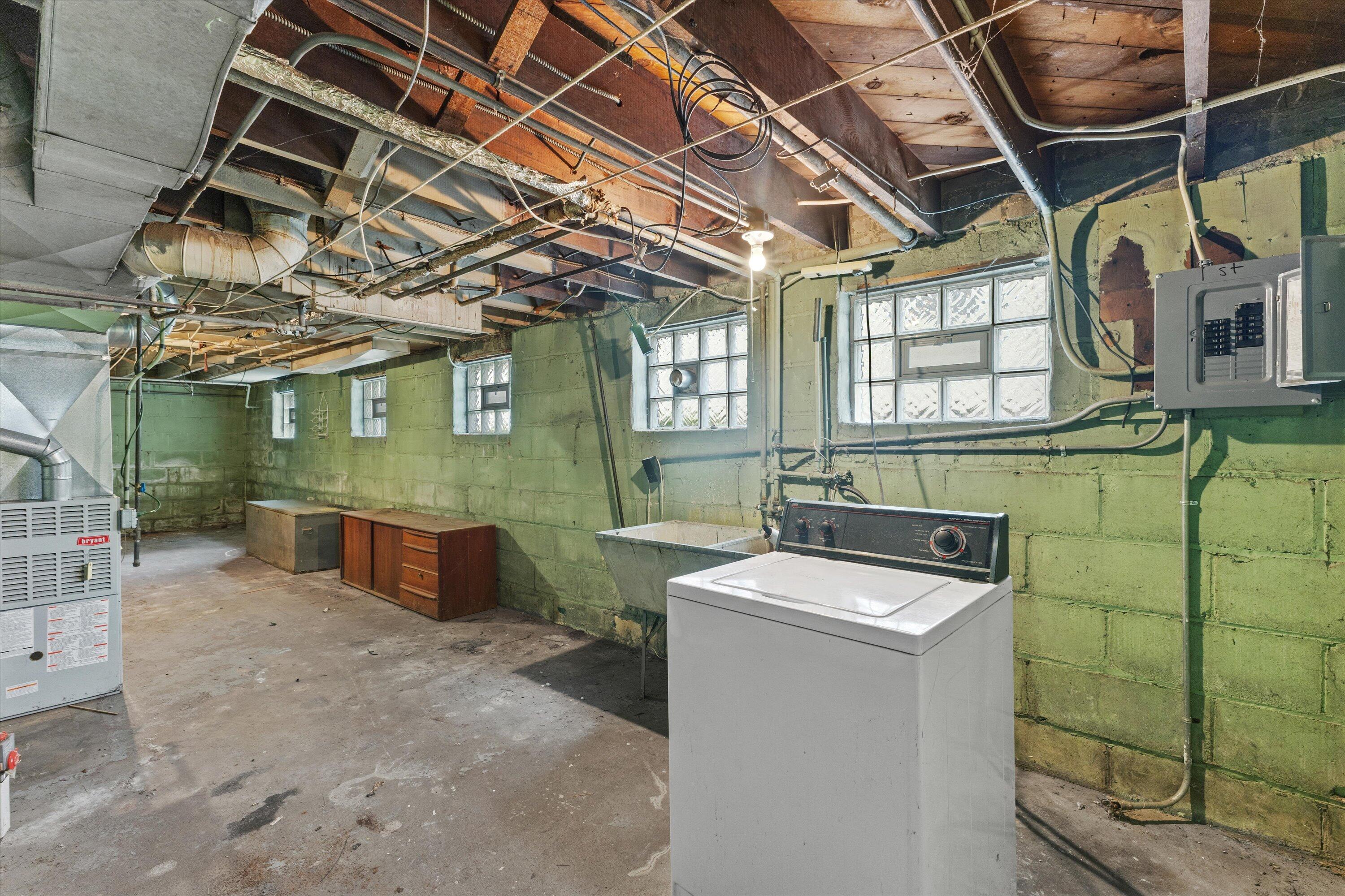 1607 N 52nd St Unit: 1609