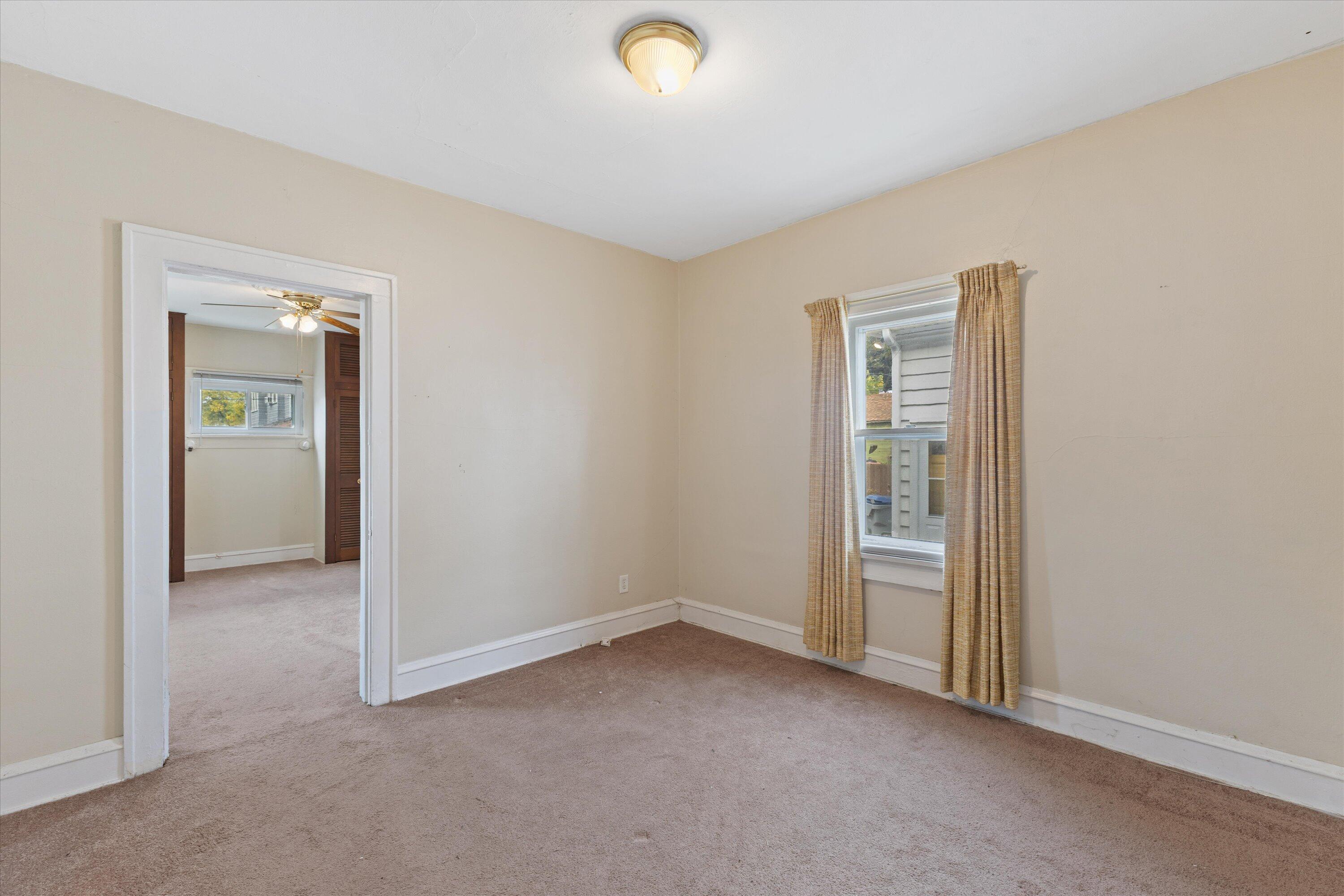 1607 N 52nd St Unit: 1609
