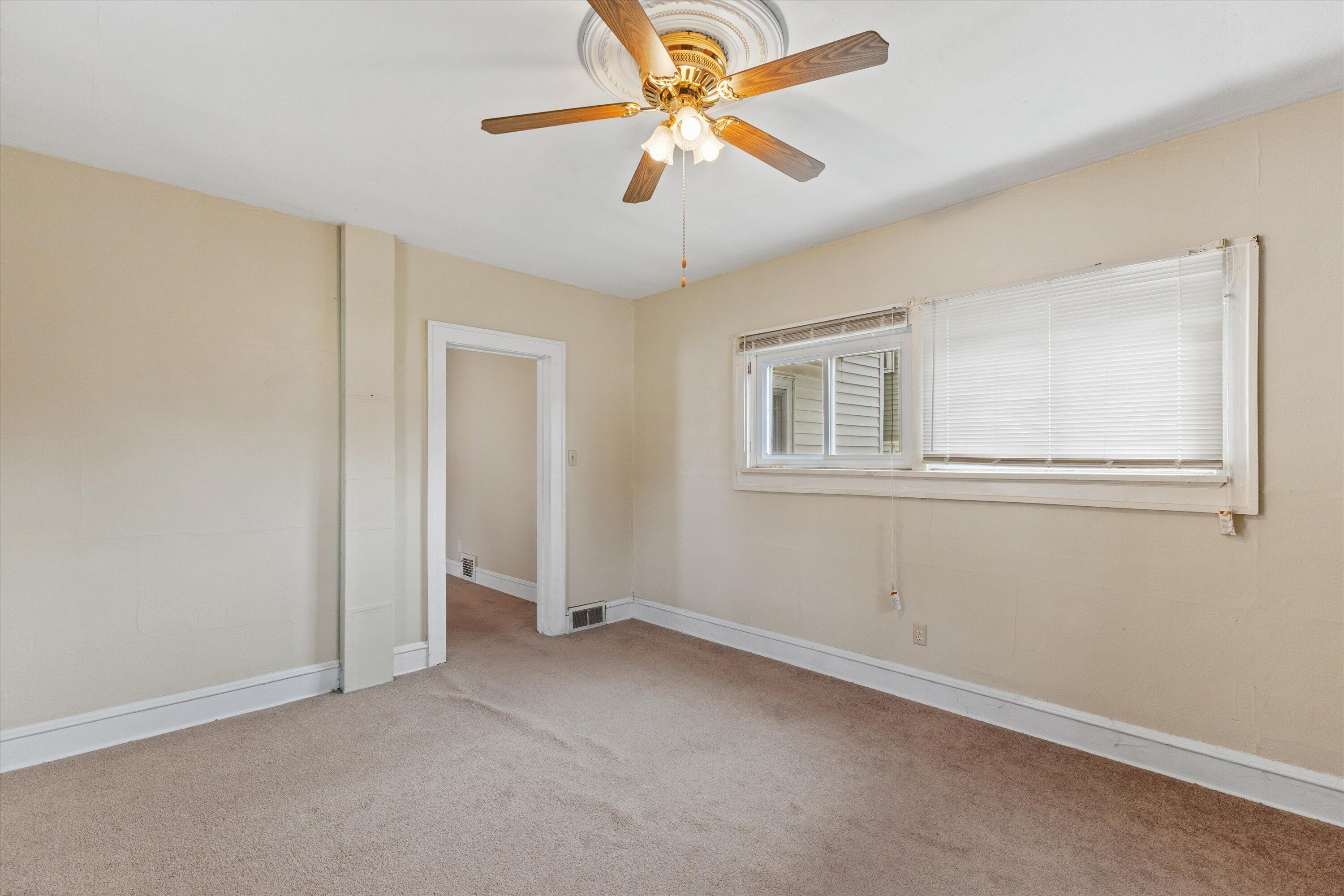 1607 N 52nd St Unit: 1609