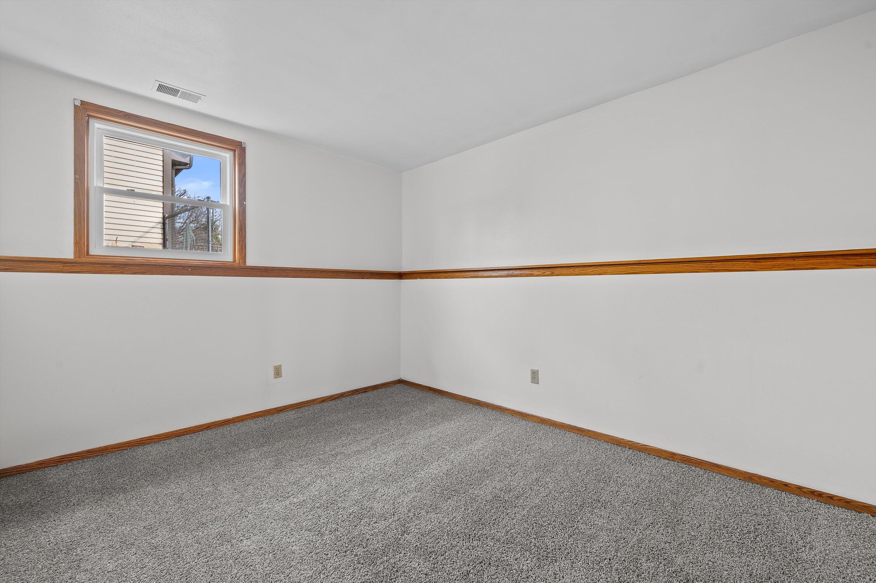 2127 Bonnie Ln