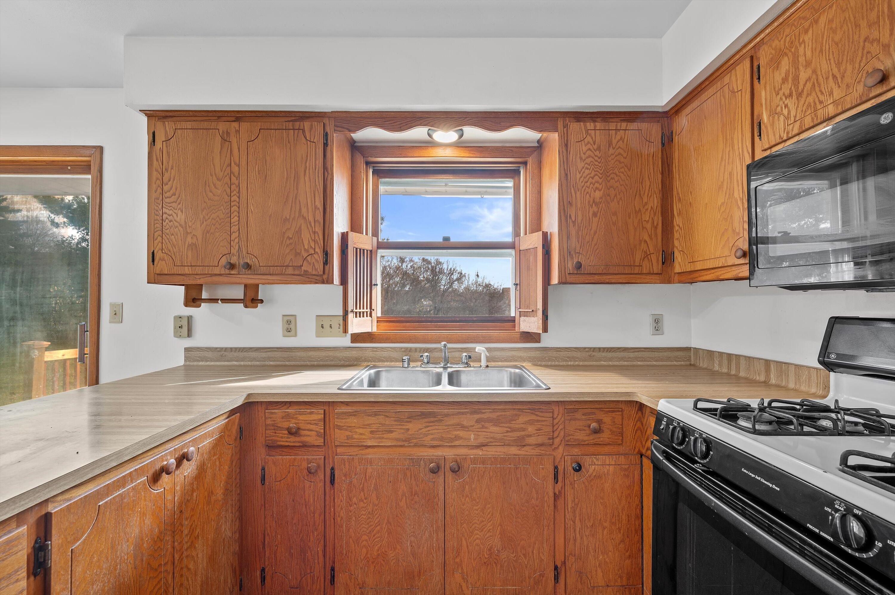 2127 Bonnie Ln