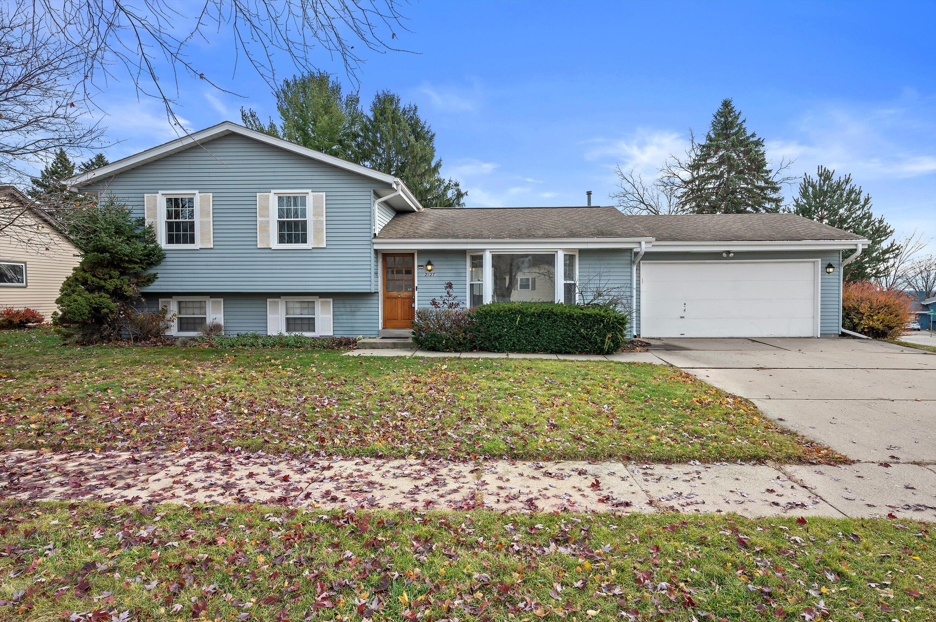 2127 Bonnie Ln