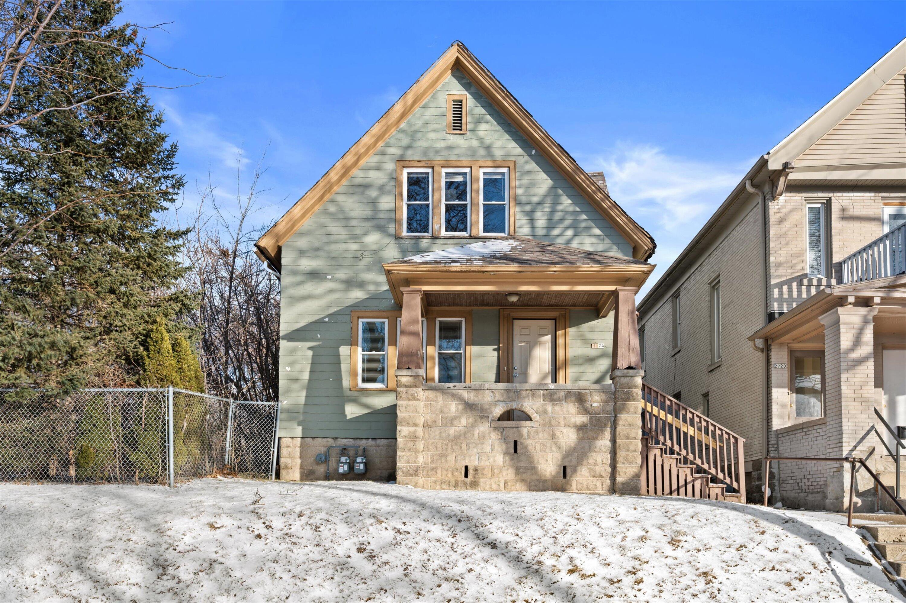 2724 N Palmer St Unit: 2724A