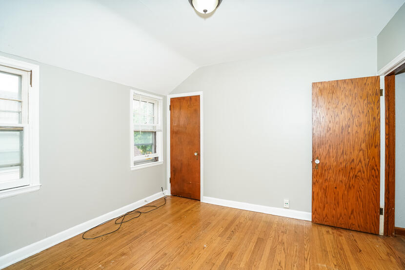 3013 N 60th St Unit: 3015