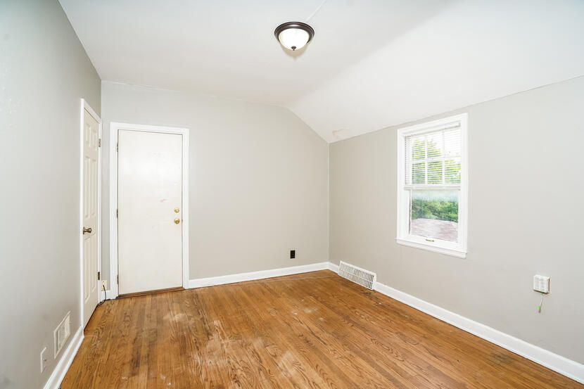 3013 N 60th St Unit: 3015