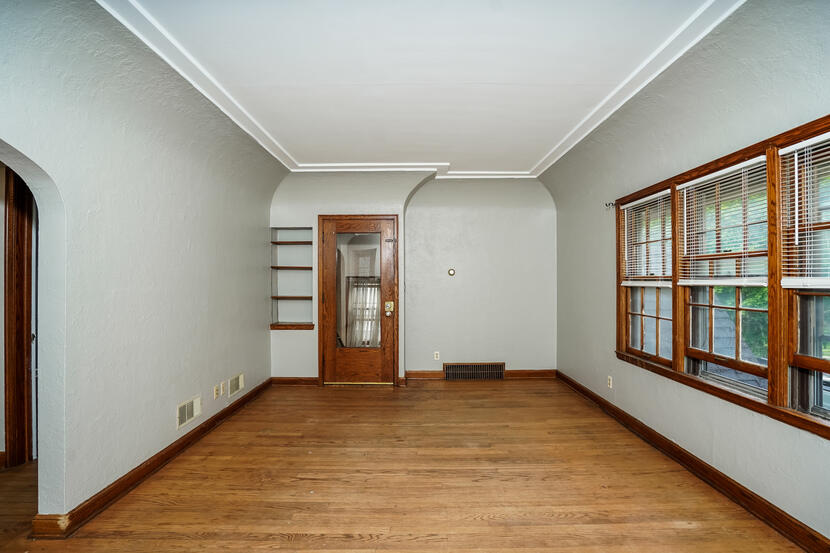 3013 N 60th St Unit: 3015