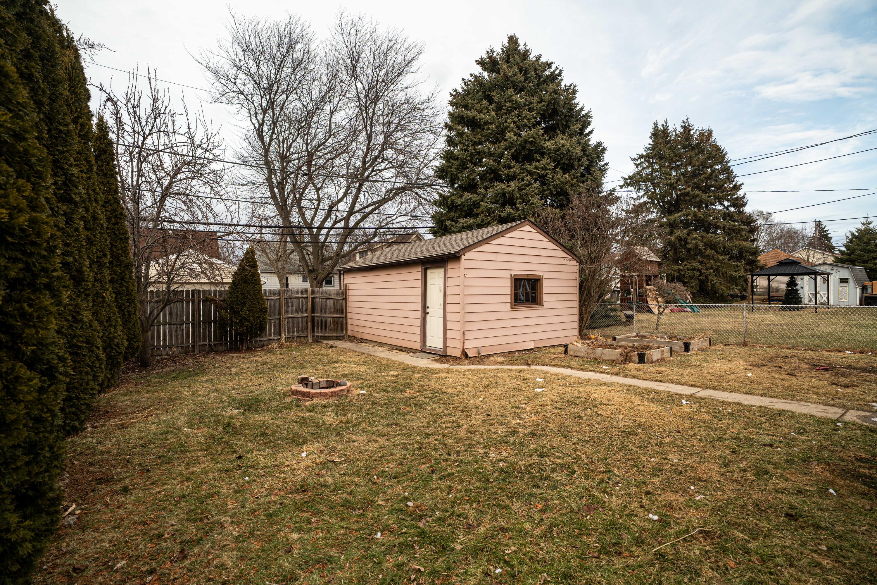 3436 E Van Norman Ave