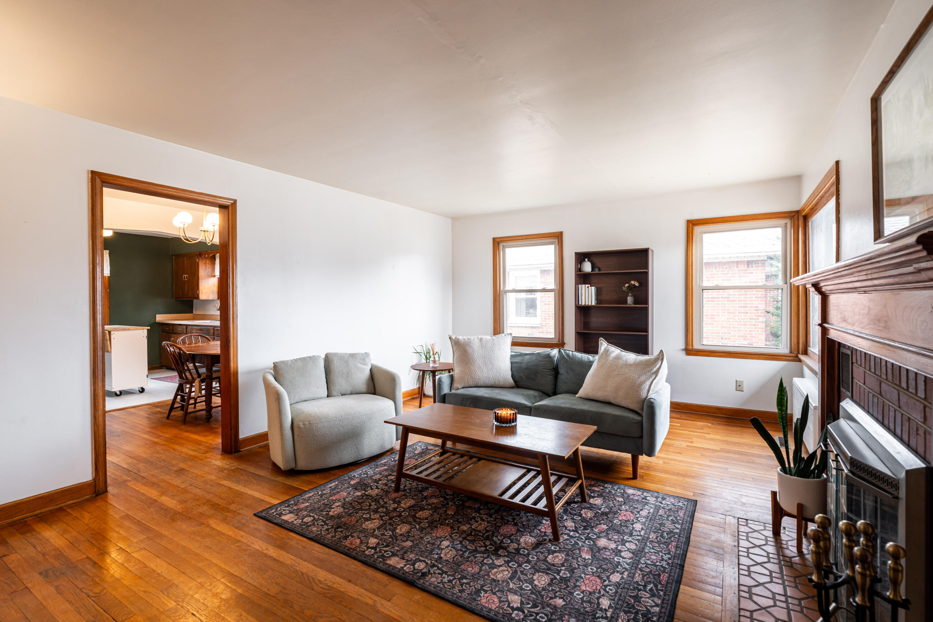 3436 E Van Norman Ave