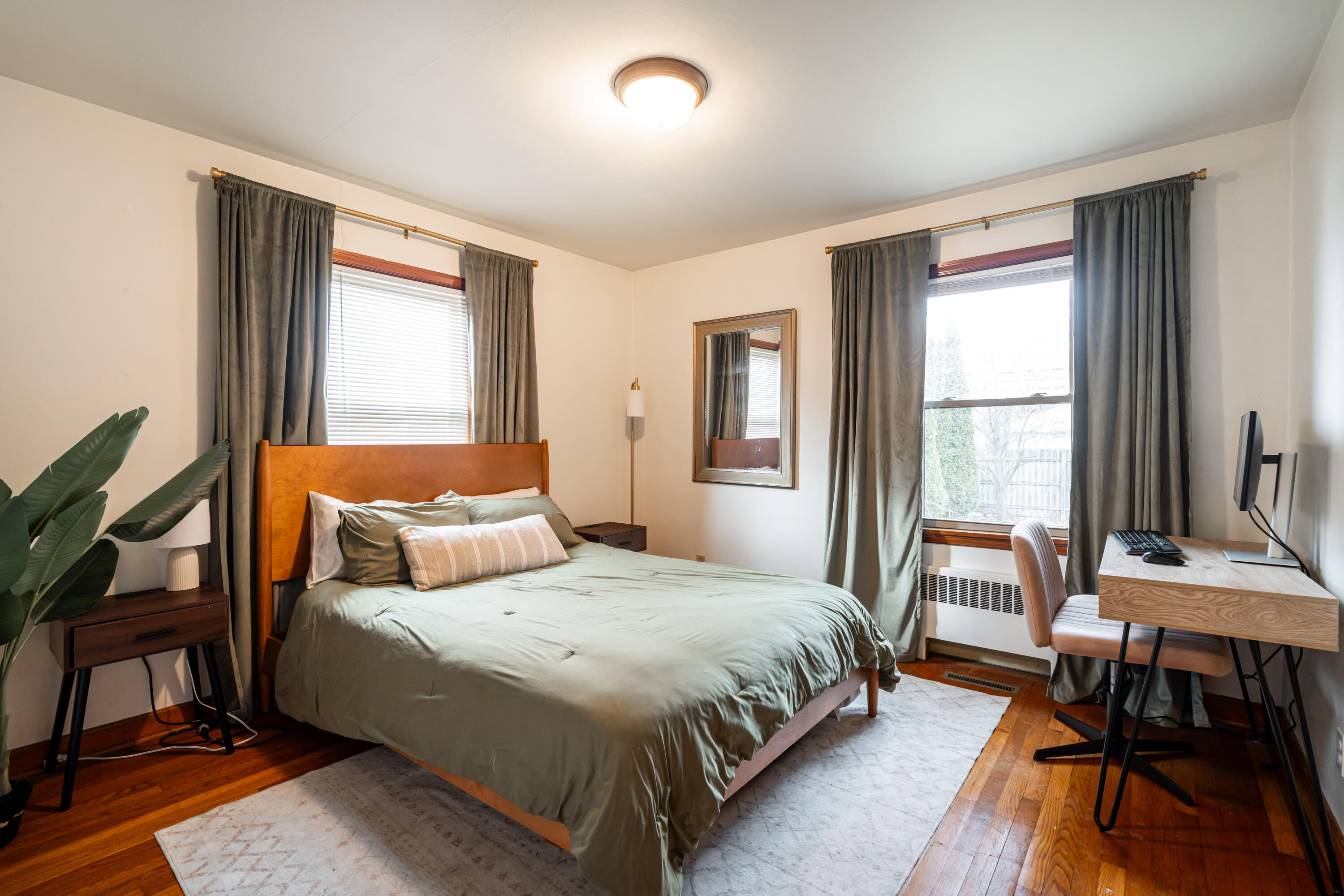 3436 E Van Norman Ave