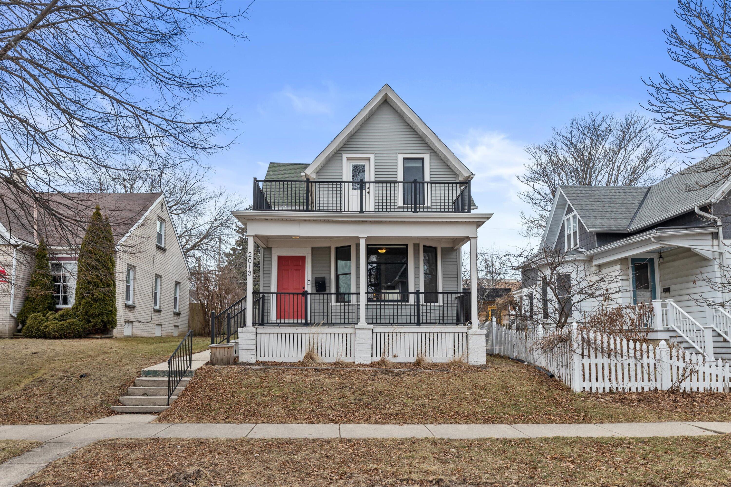 2013 N Booth St