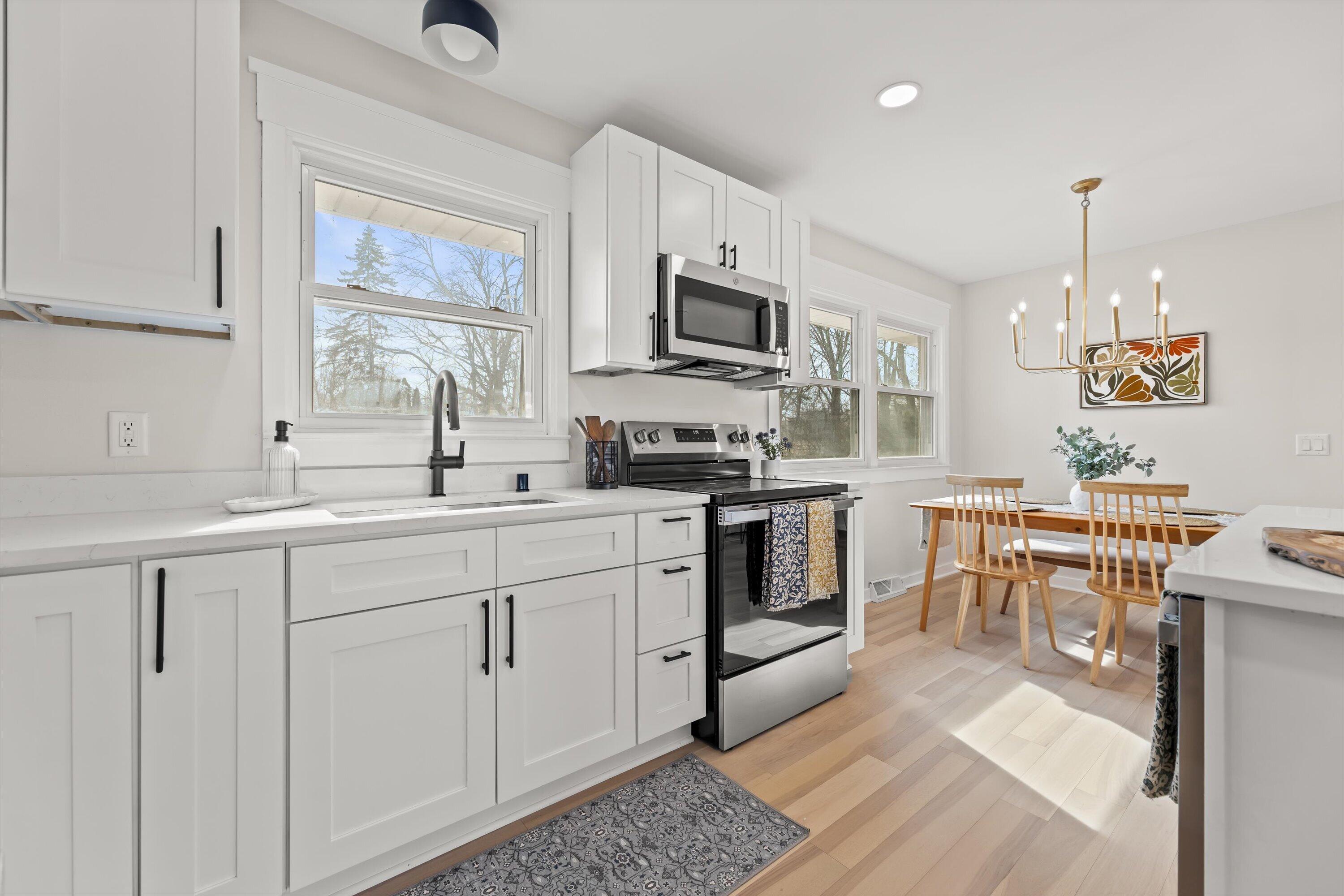 N80W15821 Rainbow Dr