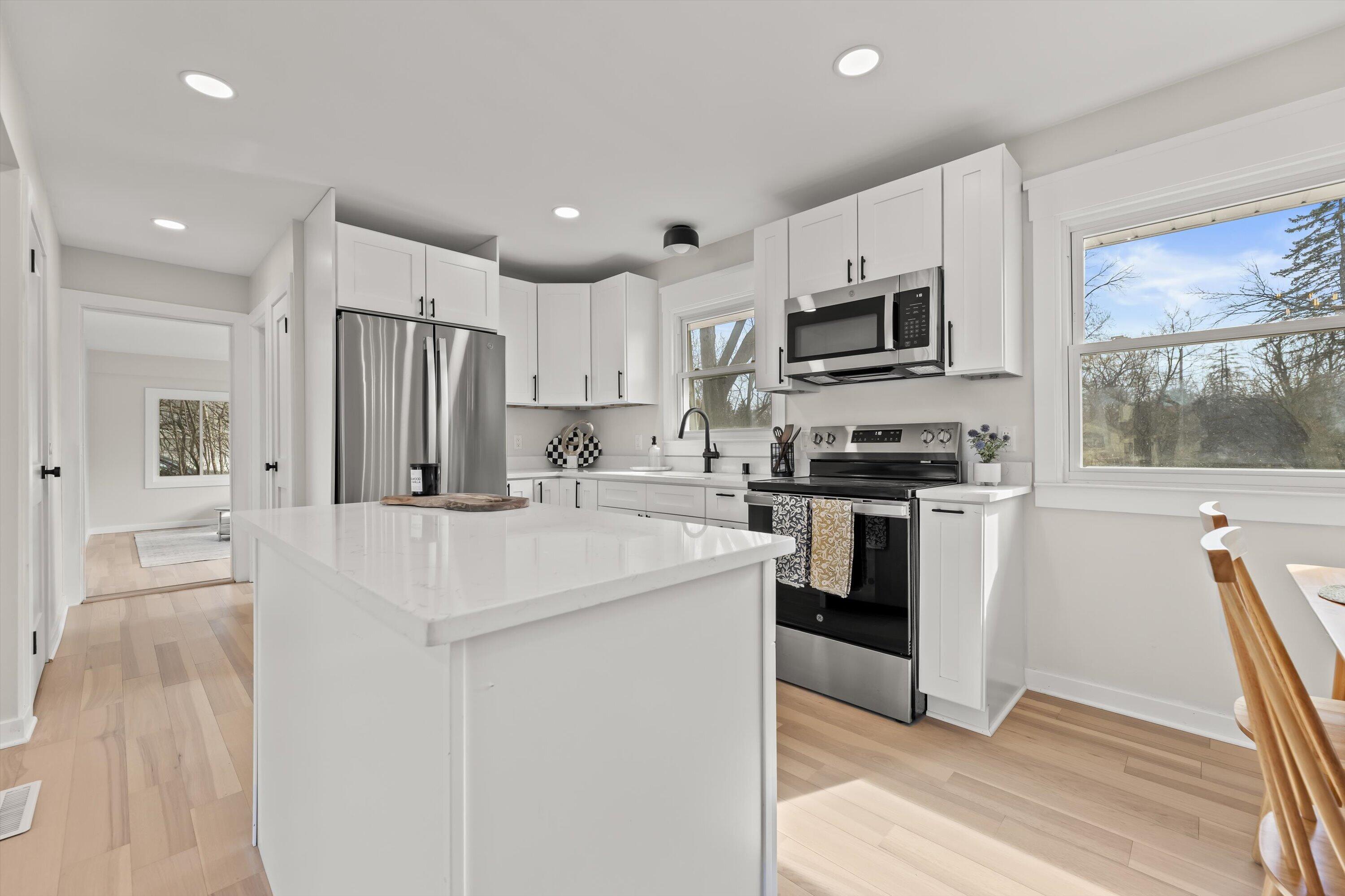 N80W15821 Rainbow Dr