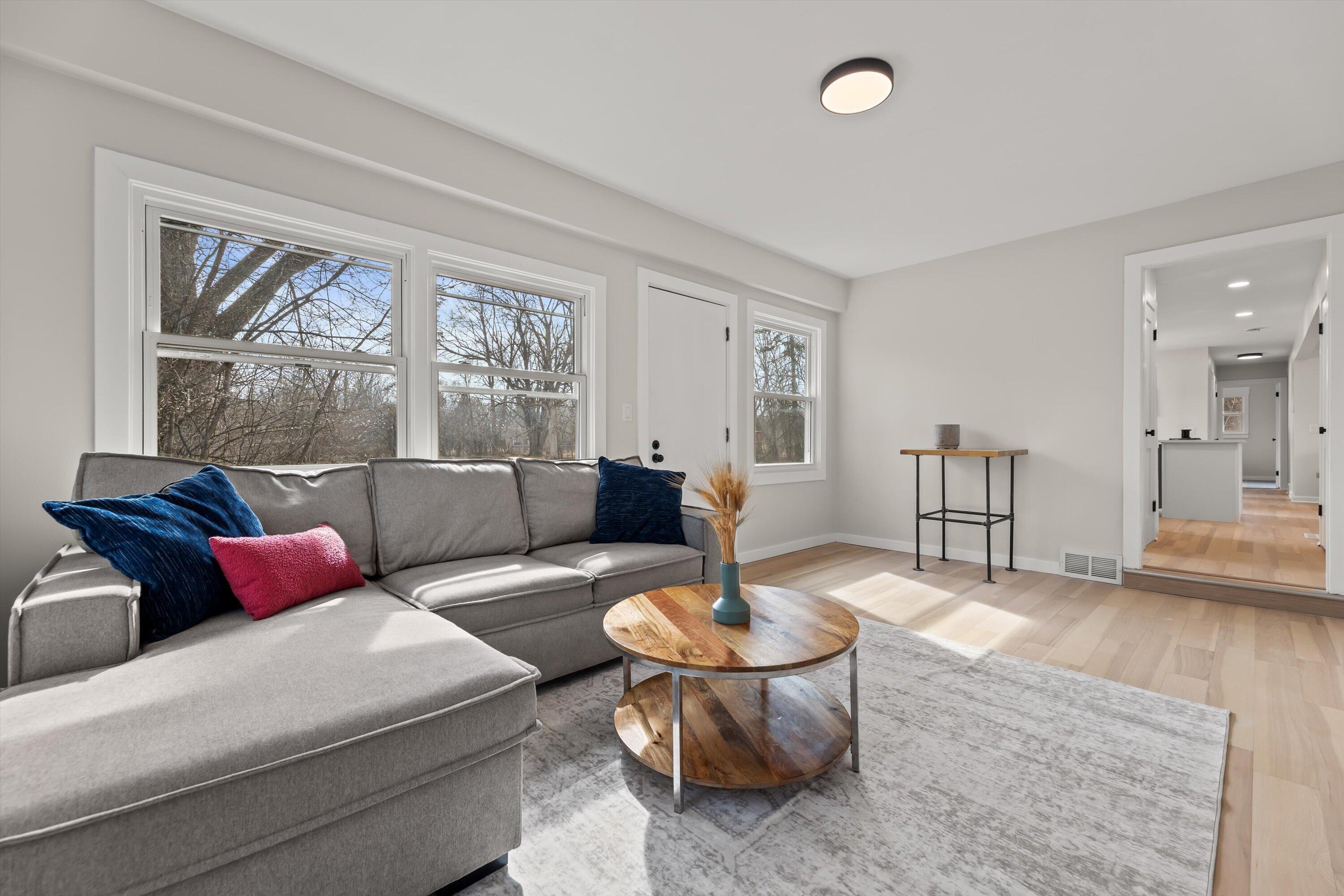 N80W15821 Rainbow Dr