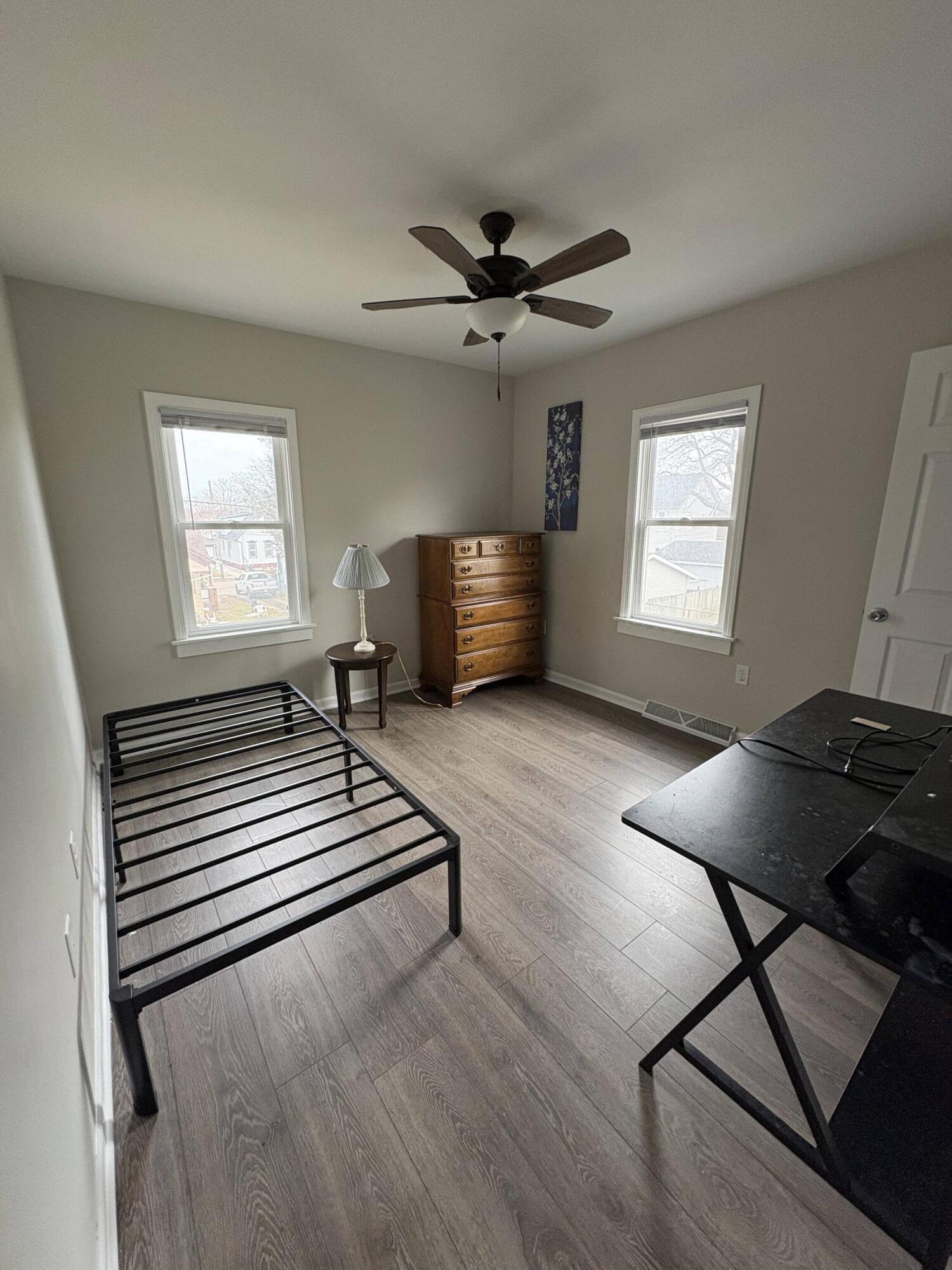 233 Frank Ave