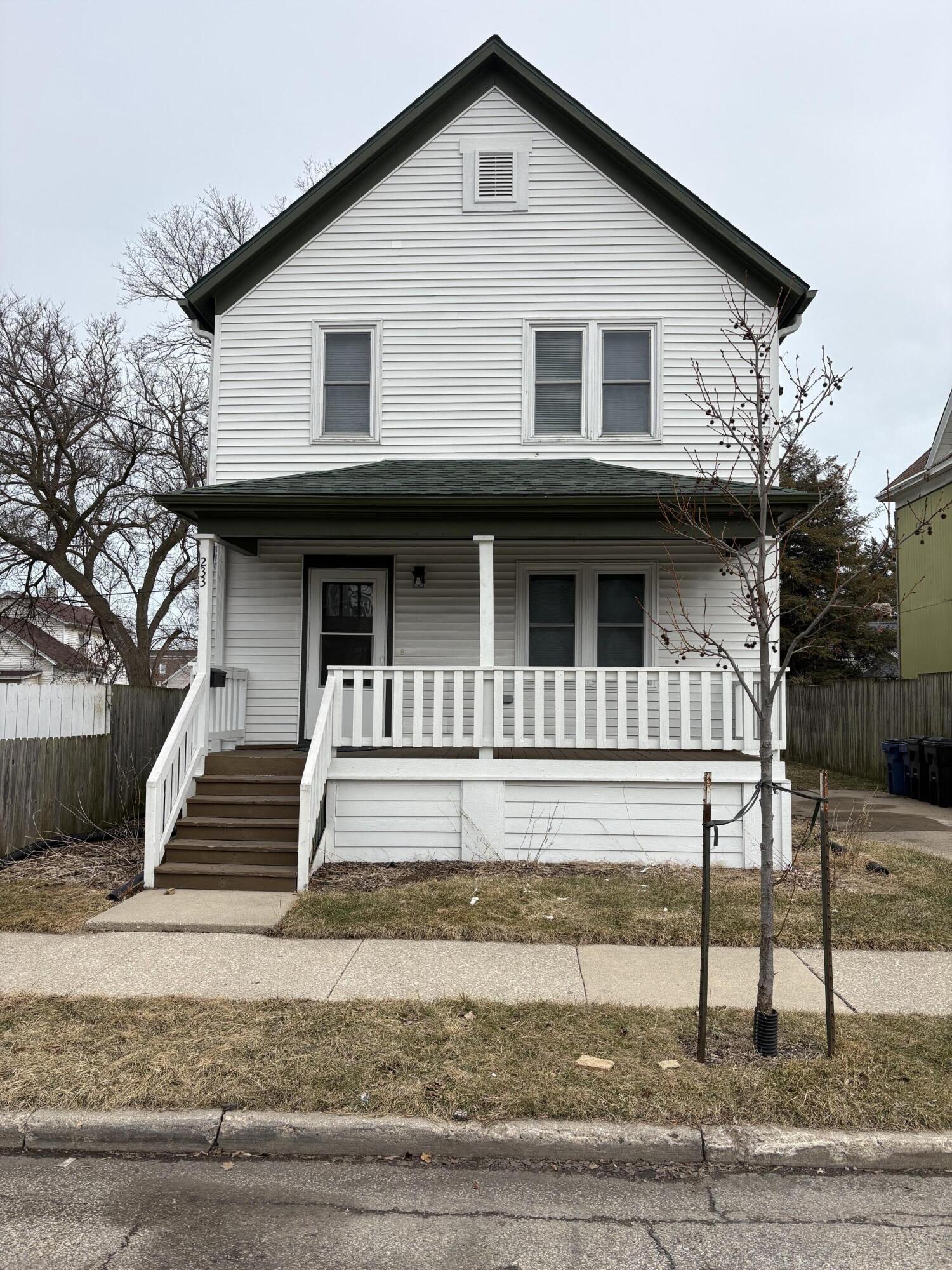 233 Frank Ave
