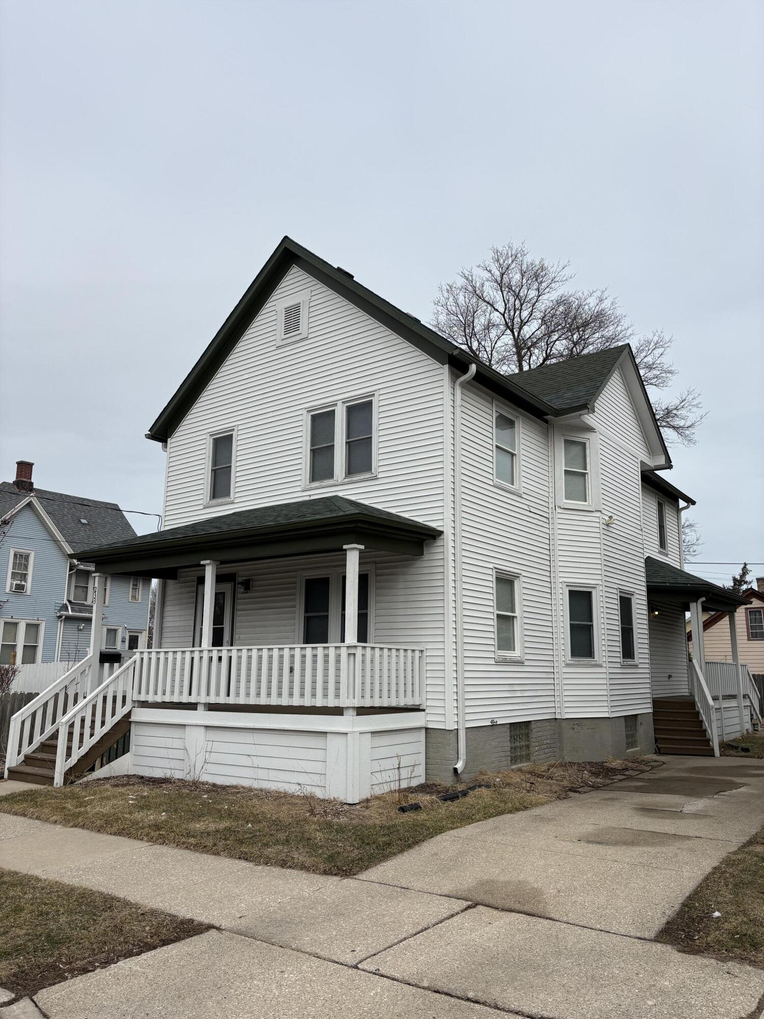 233 Frank Ave