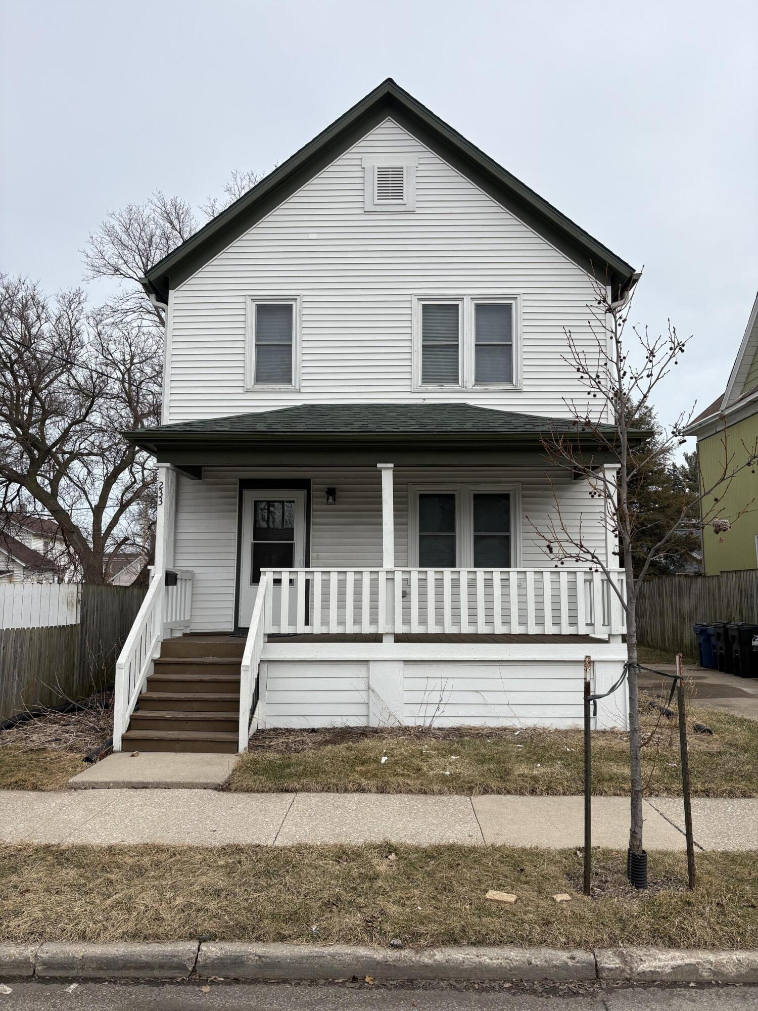 233 Frank Ave