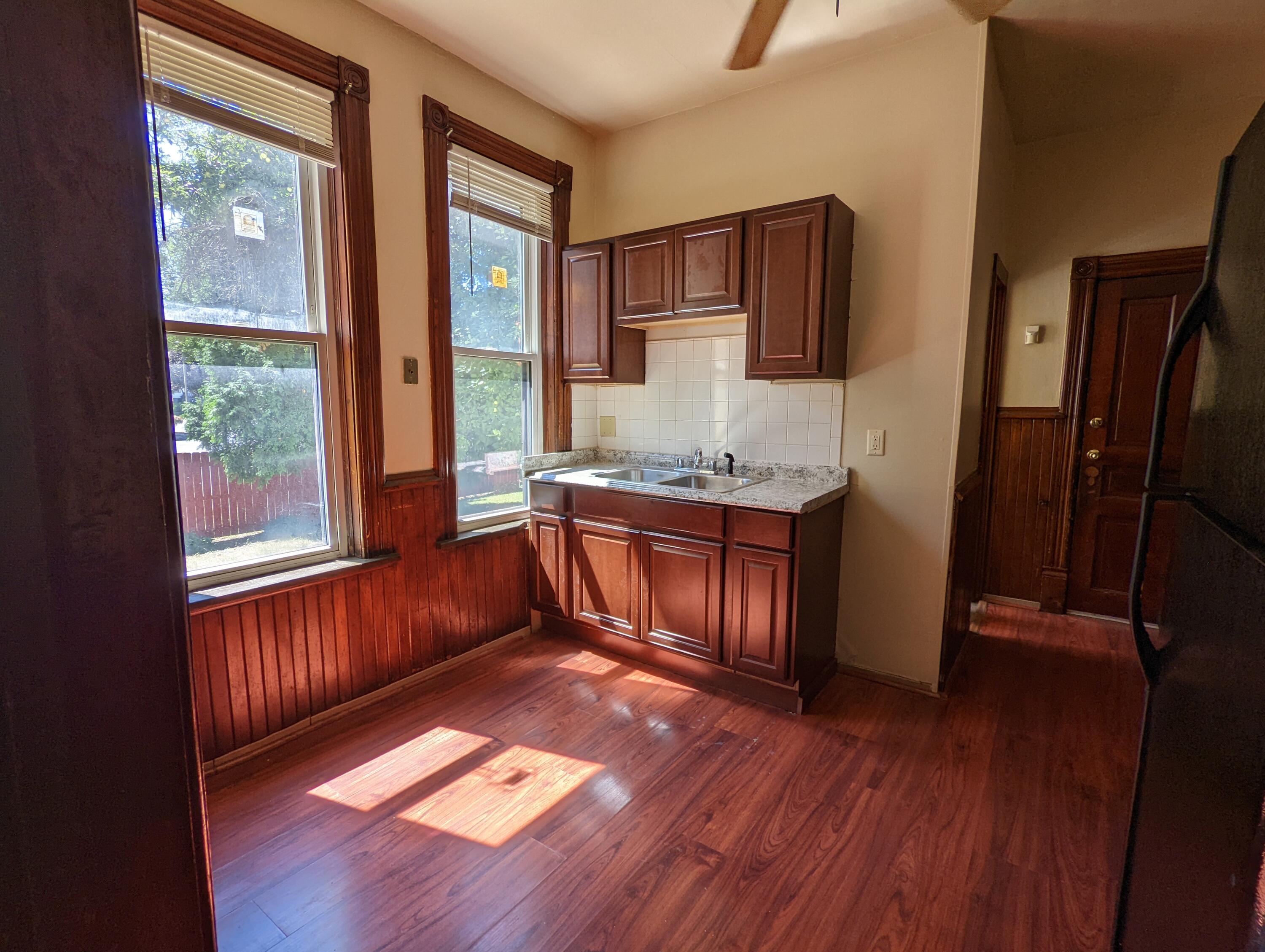 2439 N Dr William Finlayson St Unit: 2441