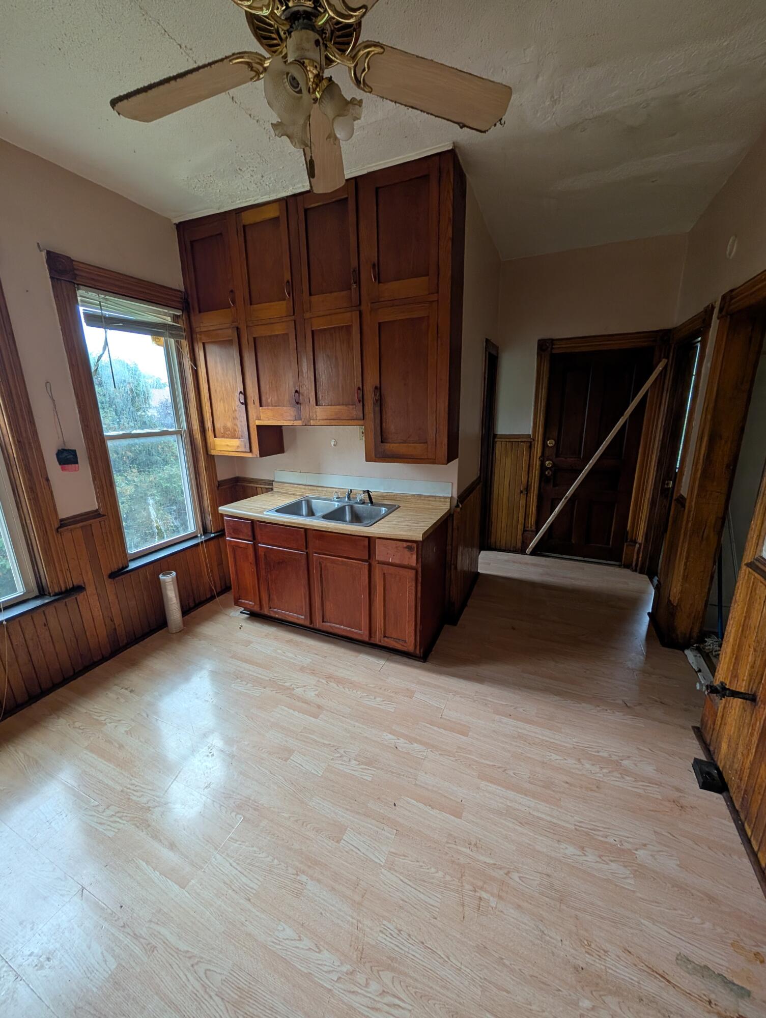 2439 N Dr William Finlayson St Unit: 2441