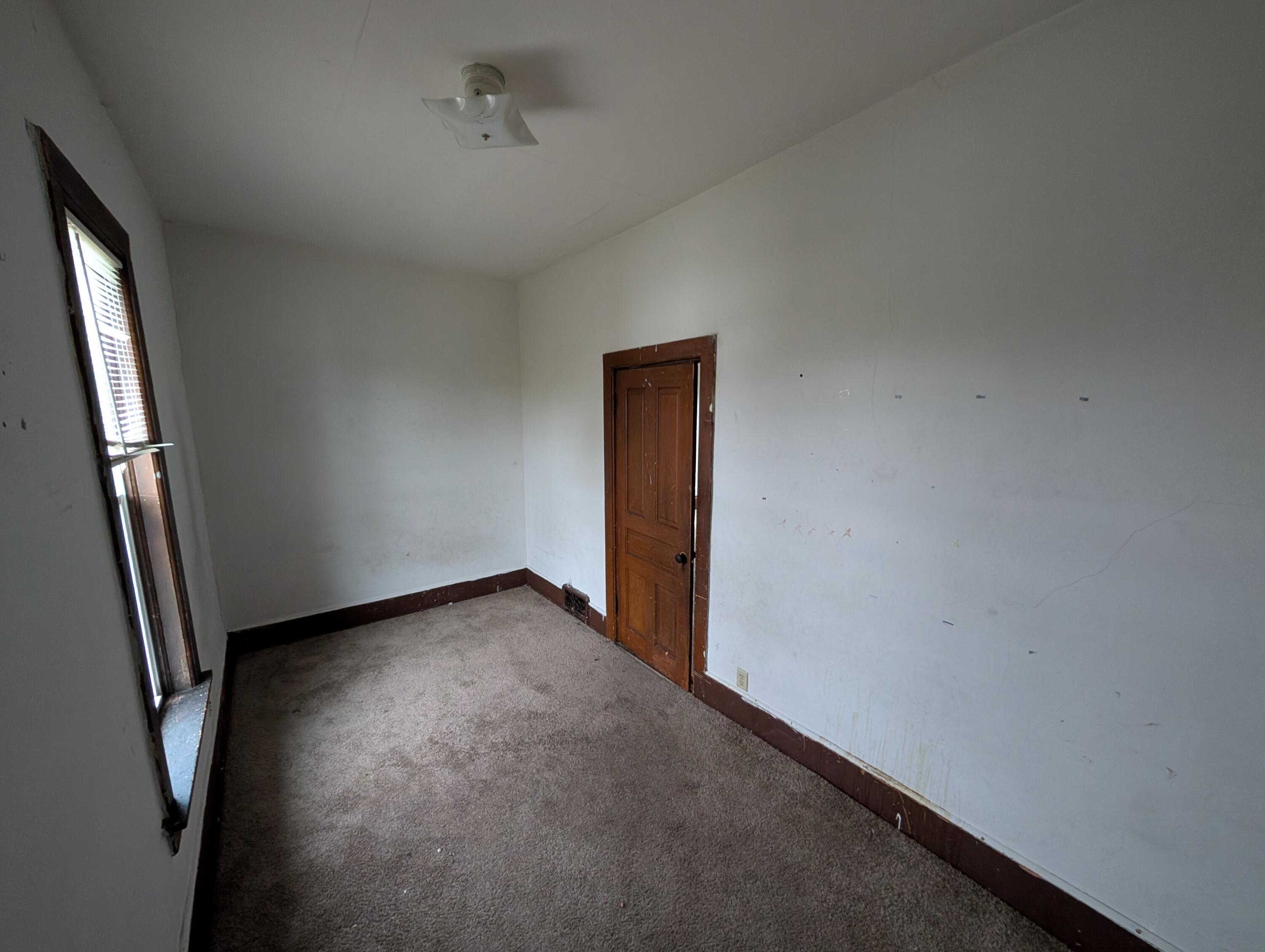 2439 N Dr William Finlayson St Unit: 2441