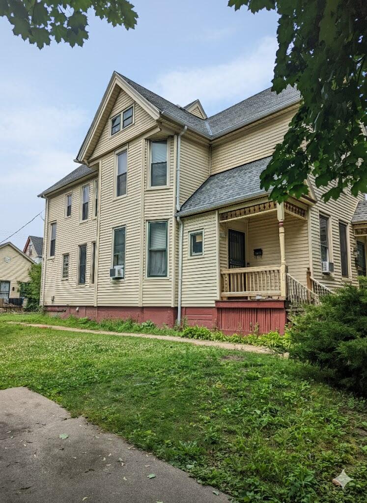 2439 N Dr William Finlayson St Unit: 2441