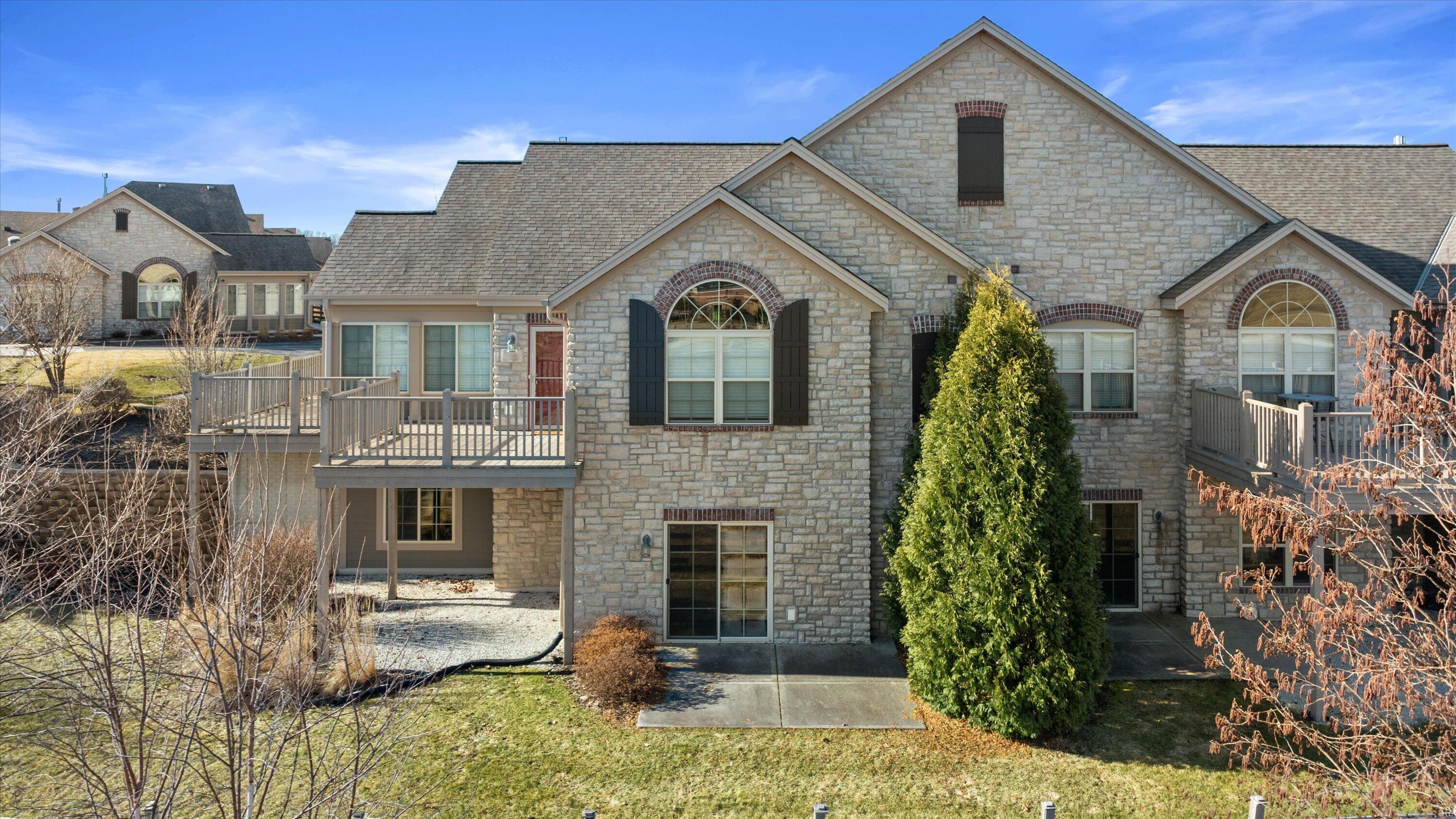 N50W25074 William Dr