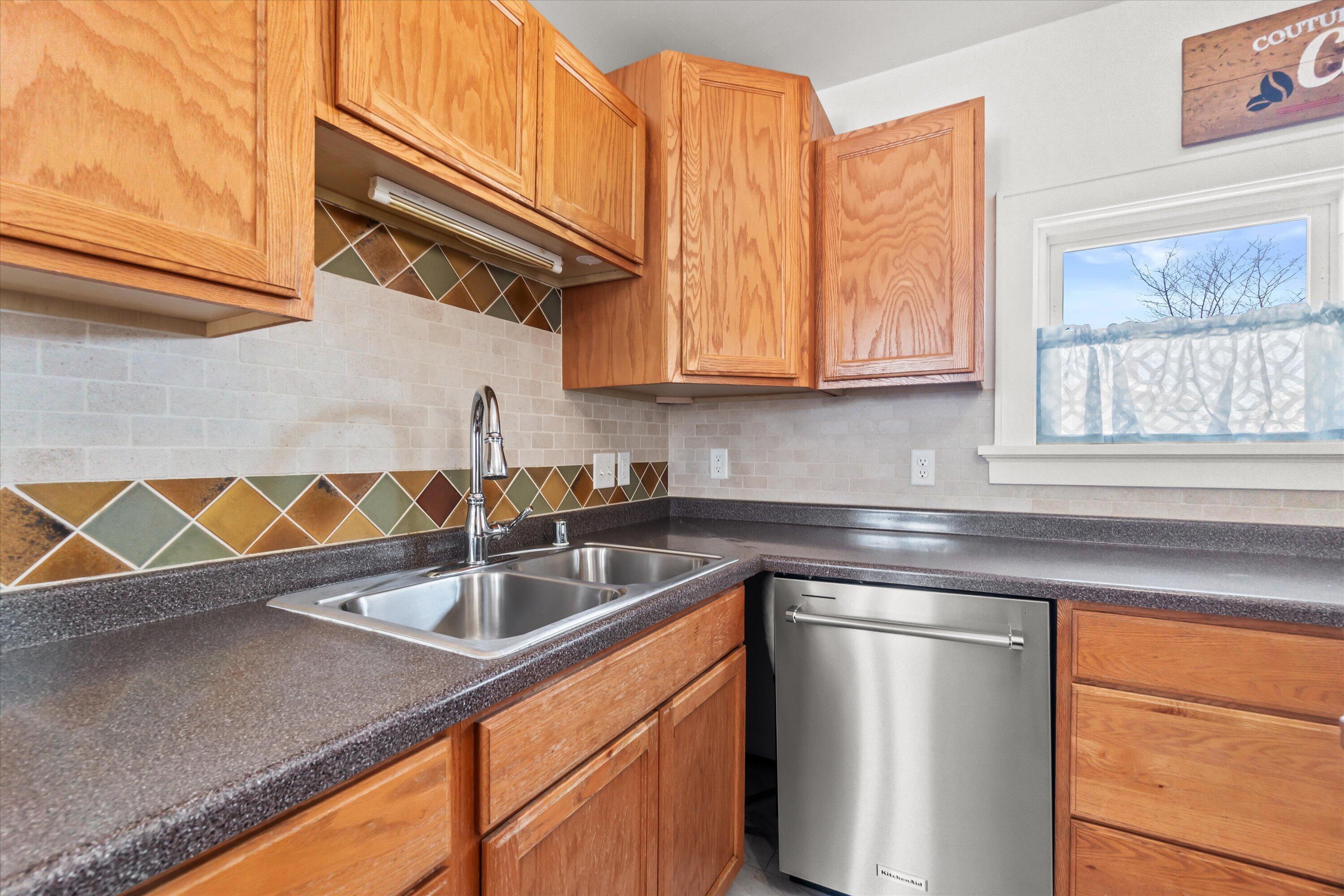 4732 W Beloit Rd Unit: 4734