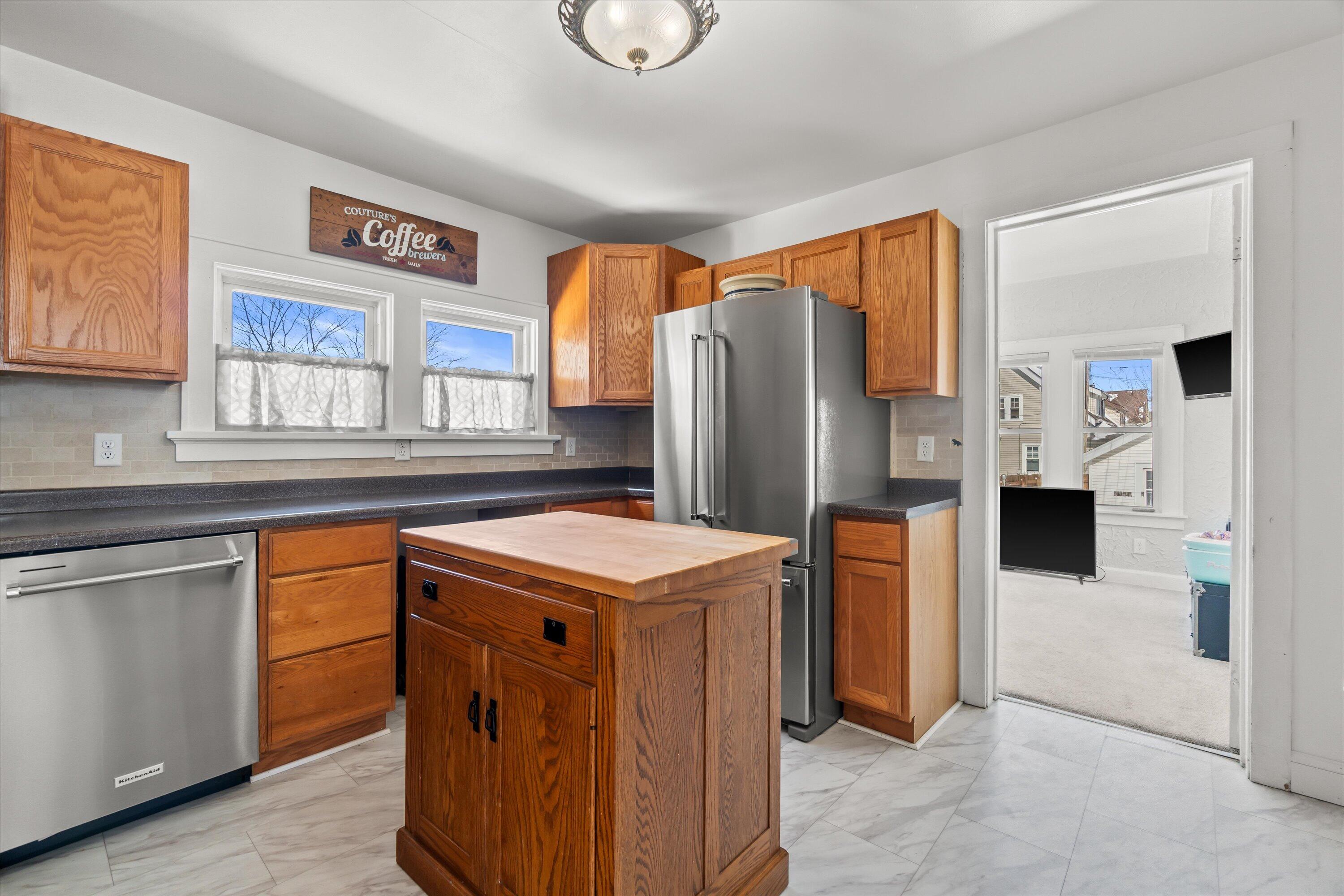 4732 W Beloit Rd Unit: 4734