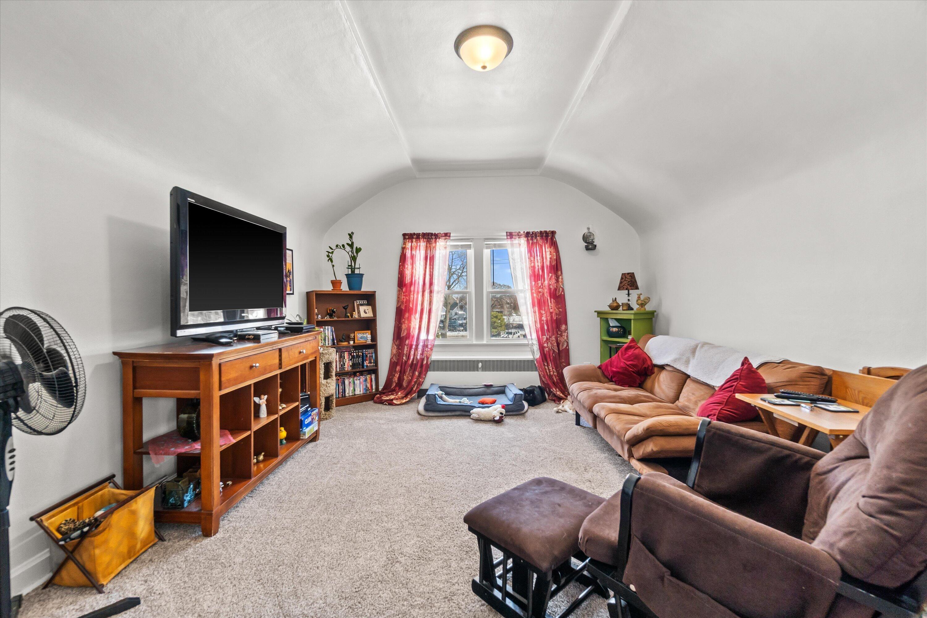 4732 W Beloit Rd Unit: 4734
