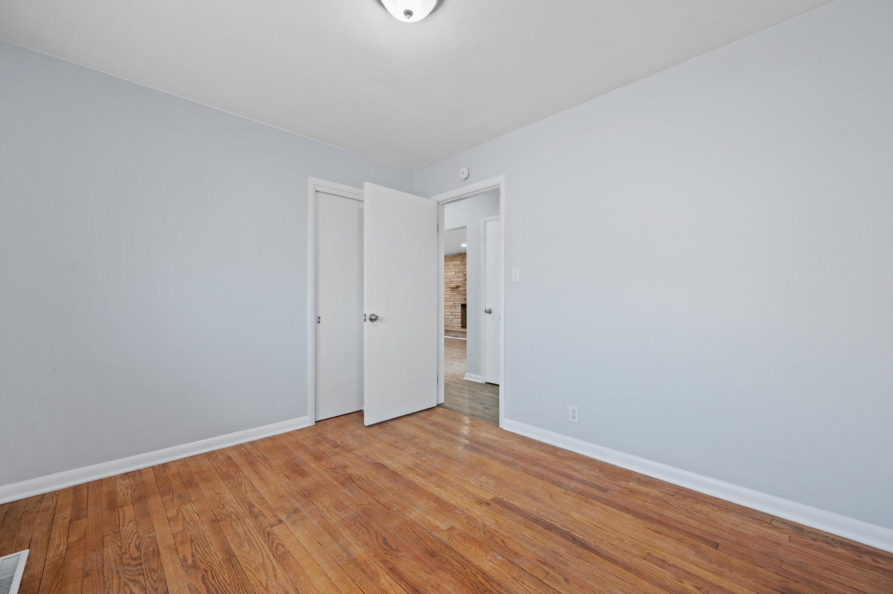 6500 W Glendale Ave