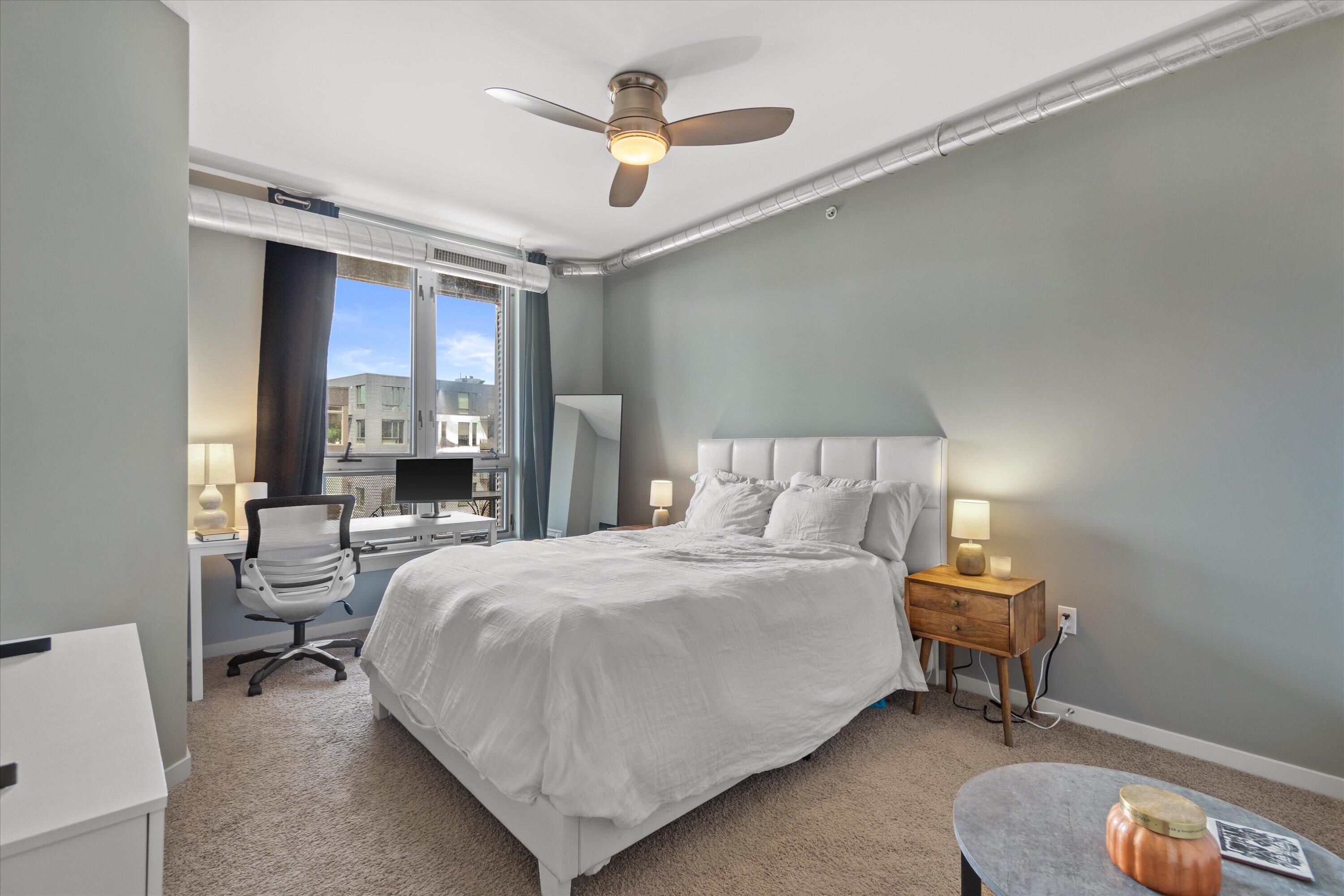 1541 N Jefferson St Unit: 405