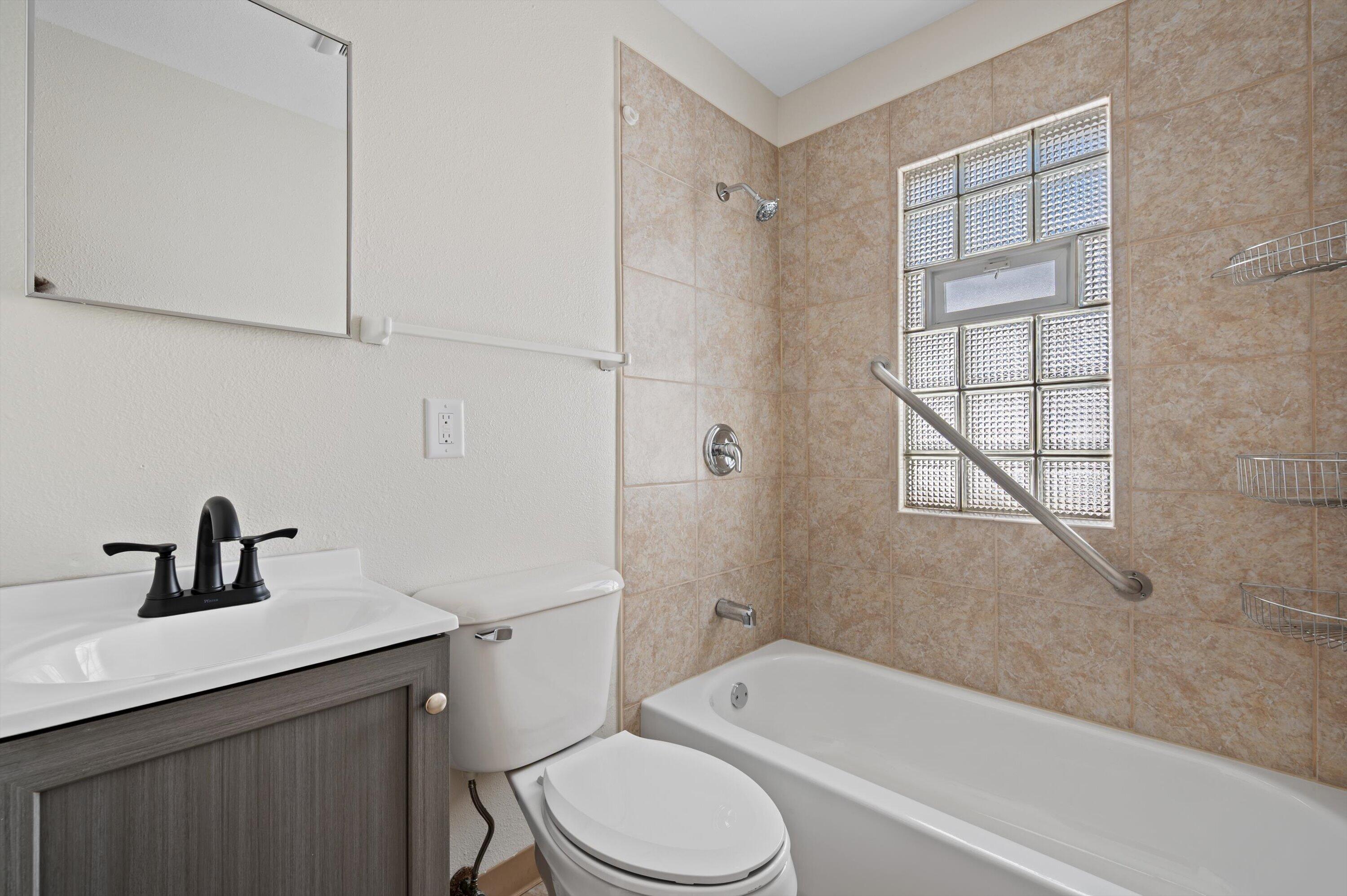 2436 S 75th St Unit: 2438