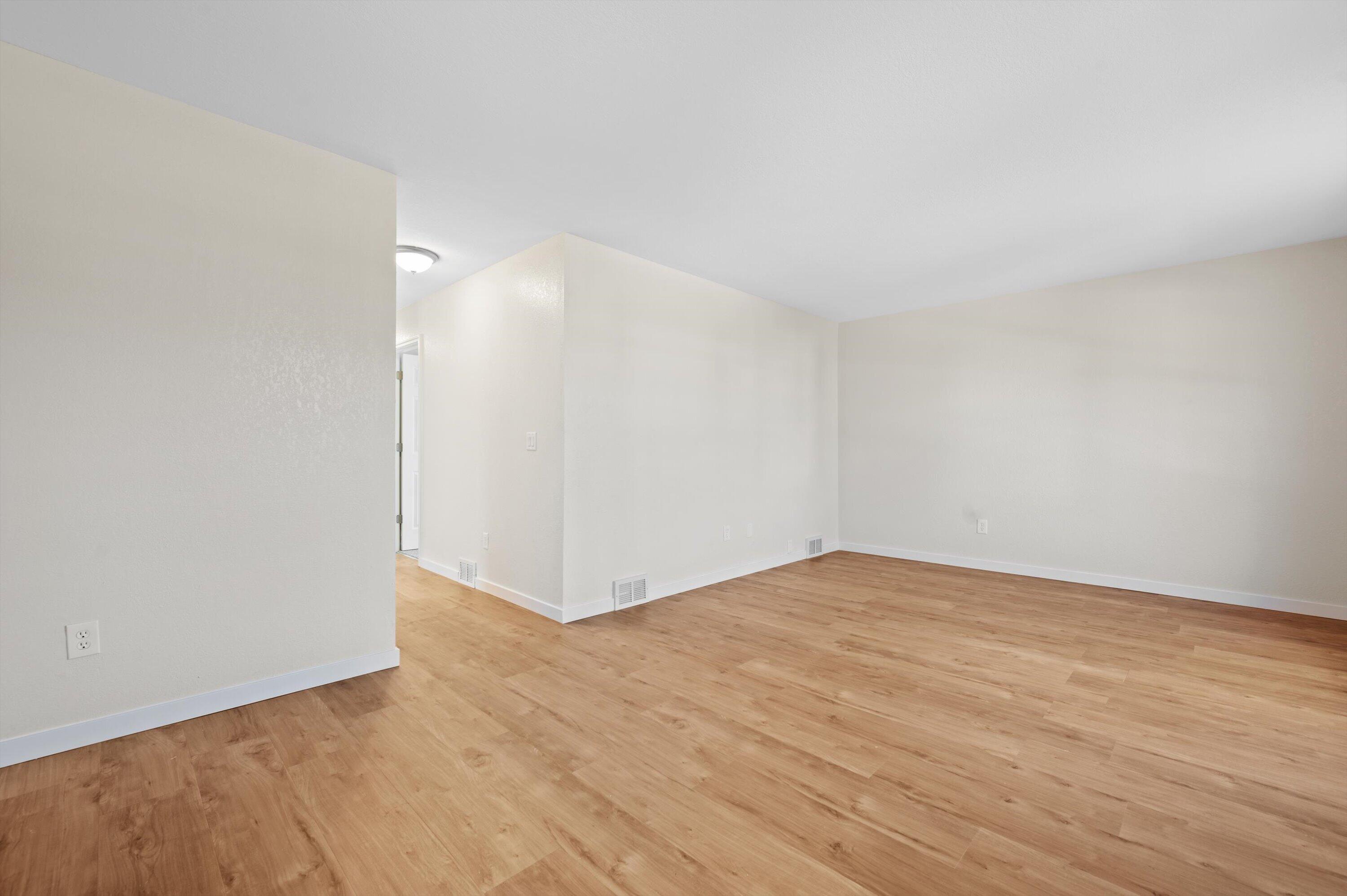 2436 S 75th St Unit: 2438