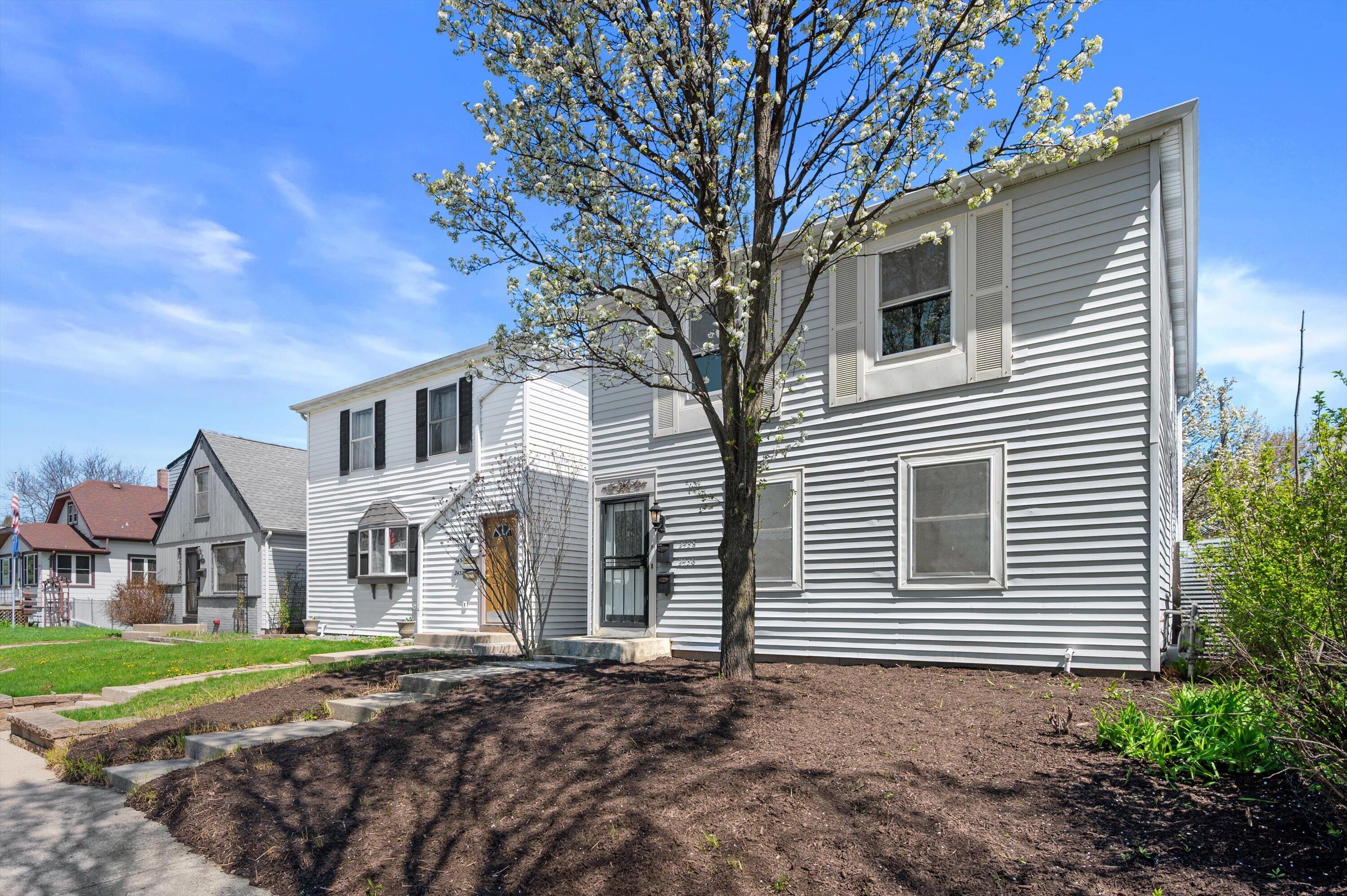 2436 S 75th St Unit: 2438